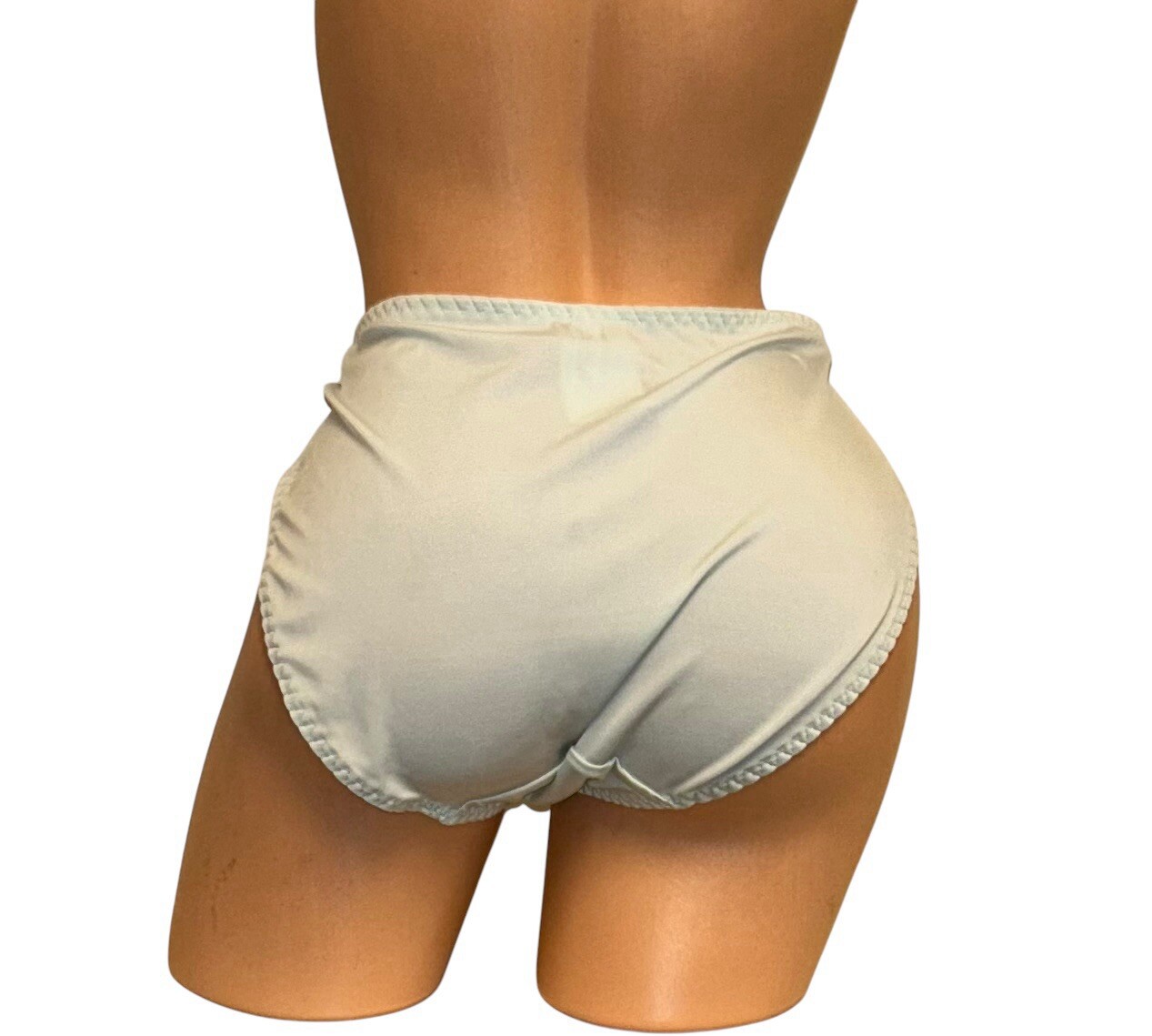 Lot of 2 Q-T & BALI Shiny Sheer Lace Trim Stretch High Waisted Panties 8/9 NWT