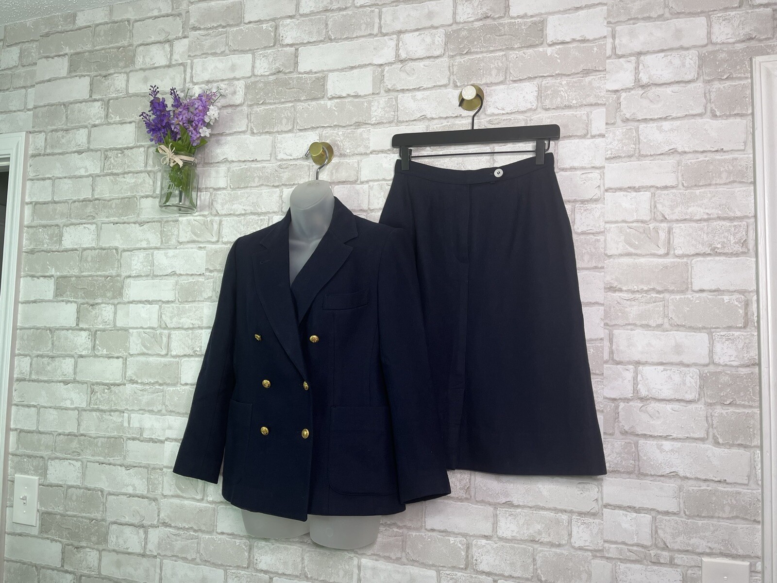 VINTAGE Evan Picone Navy Blue Wool Blend Jacket Skirt Set