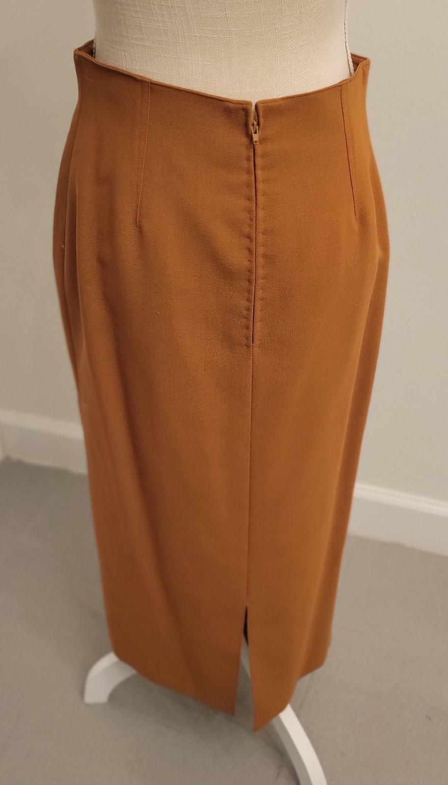 Vtg Skirt Suit Sz 8 French Import Couture 80’s Paris Wool Jacques Molko Note Gvc