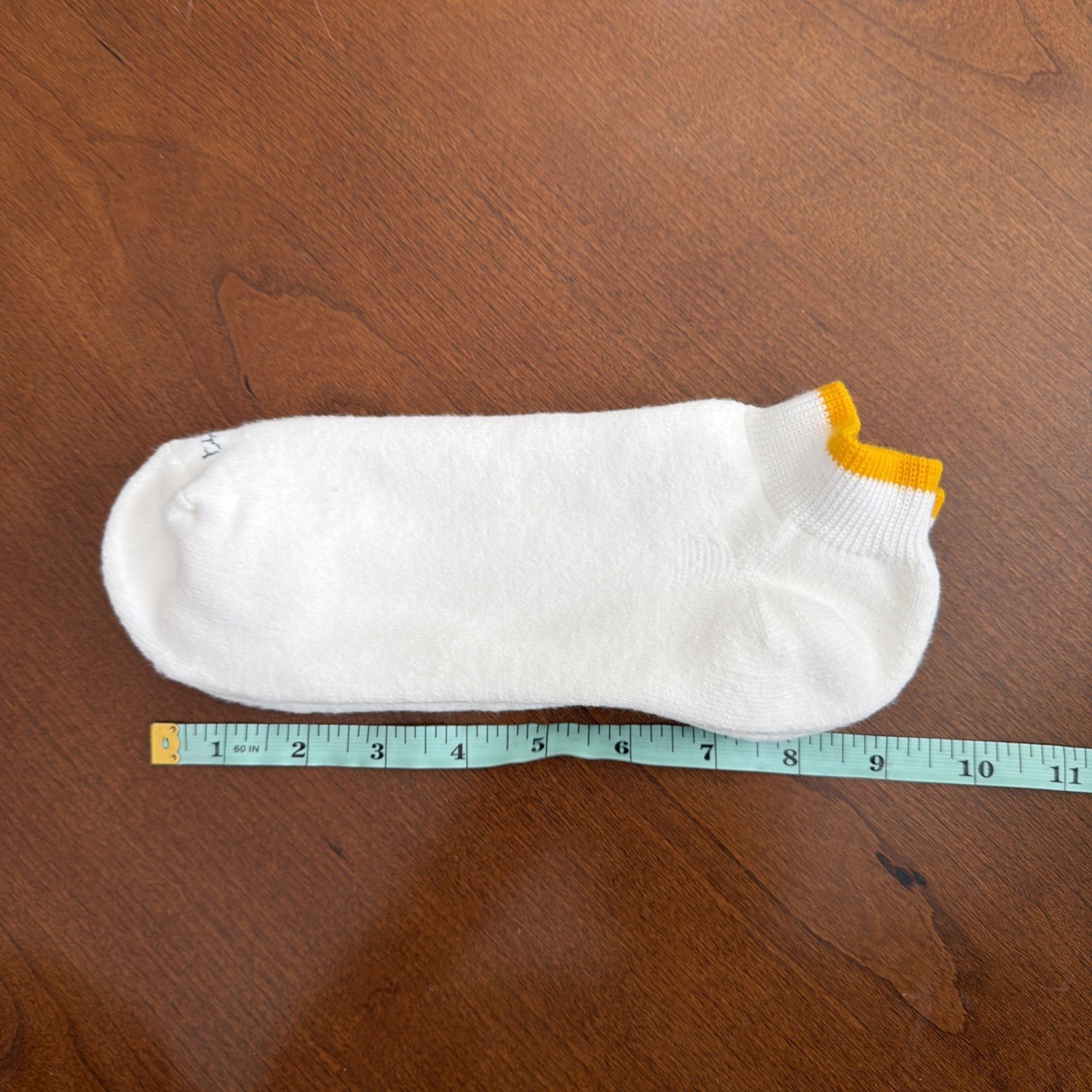 New! 9-11 Low Cut Socks Ankle Acrylic Multiple Colors White Yellow.