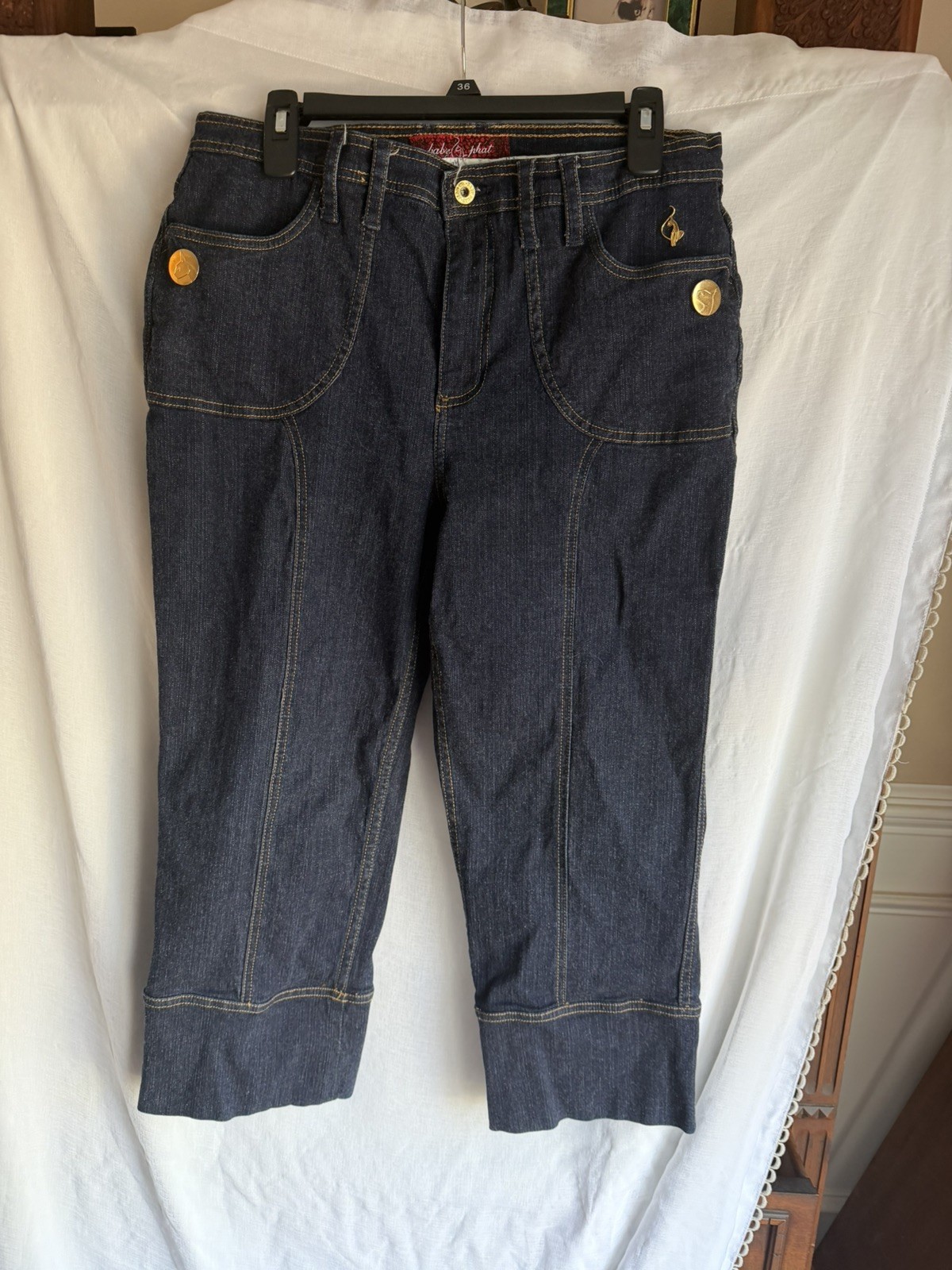 Women’s Baby Phat Vintage Jeans Capri 1990’s Gold Accents/Gold bar Size 16
