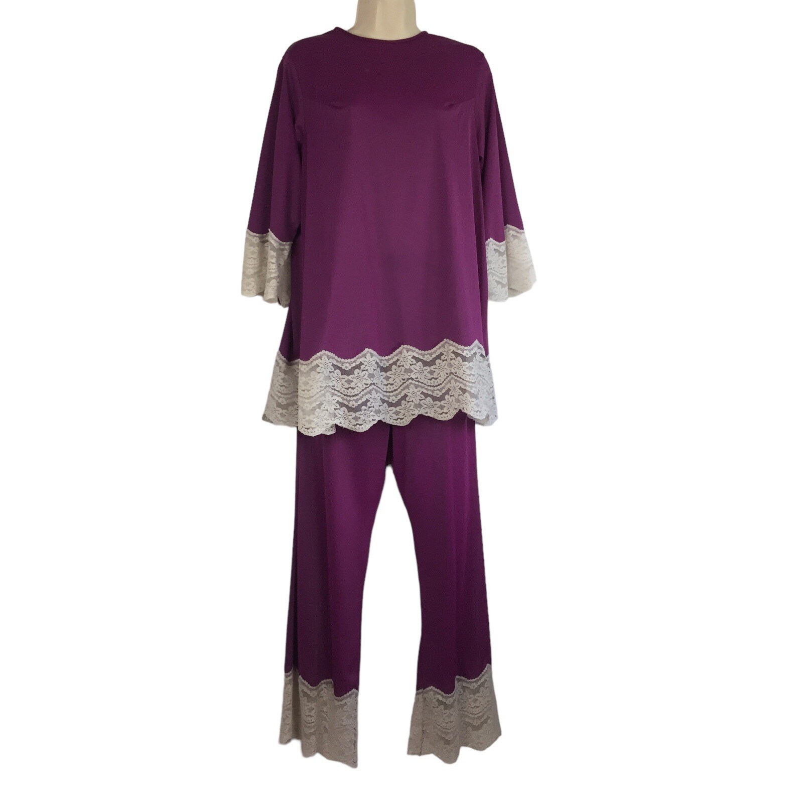 60’s Gilead S Nylon & Lace Pajamas 2 Pc Loungewear Tunic & Pants 24″-32″ Waist