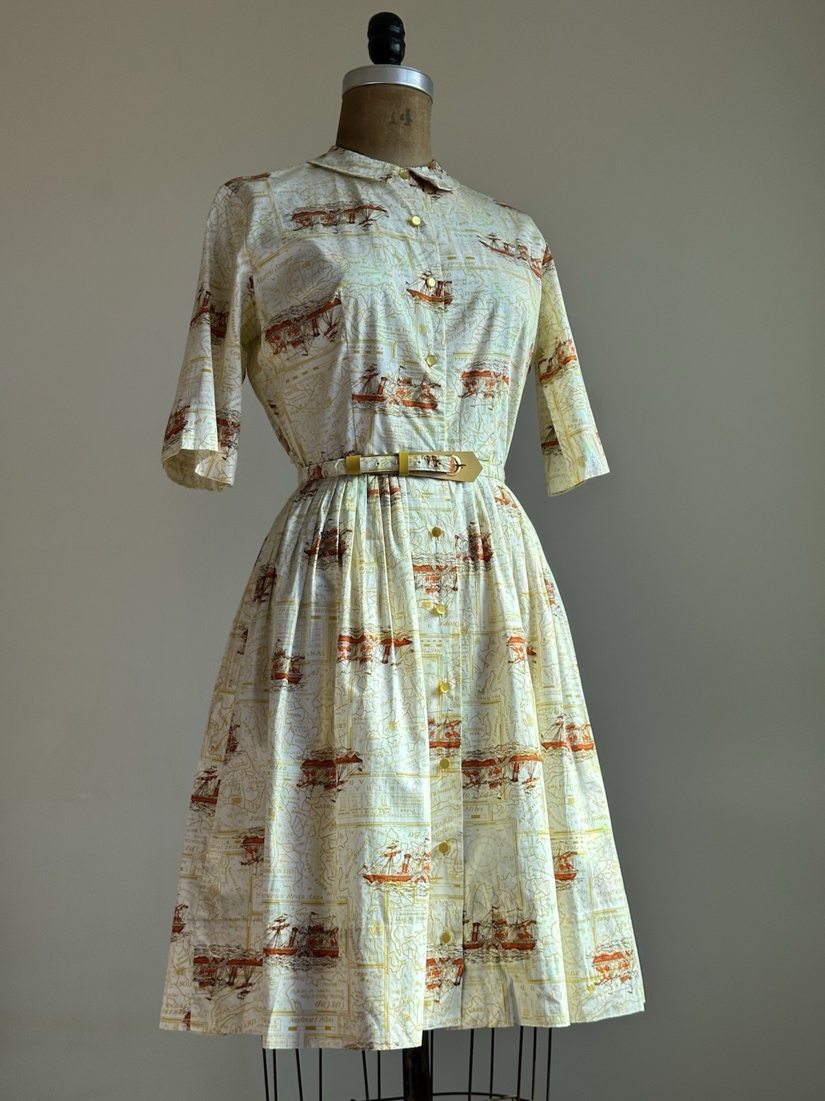 1950s 60s Vintage Map Martha’s Vineyard Nautical Novelty Print Shirtwaist Dress