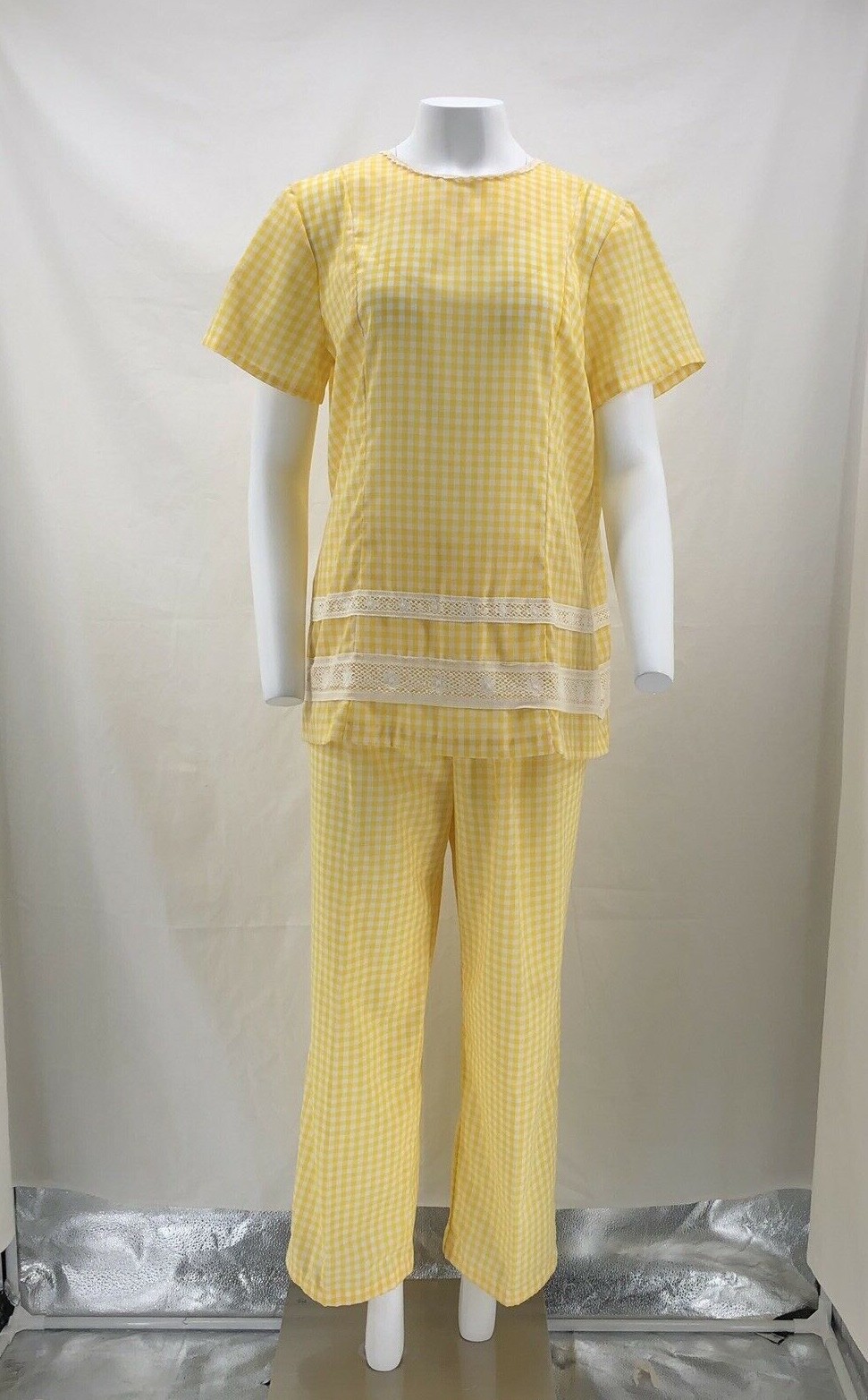VINTAGE 1950’s Pant Set Yellow Gingham Matching SIZE 20 1/2 Large or XL 1558