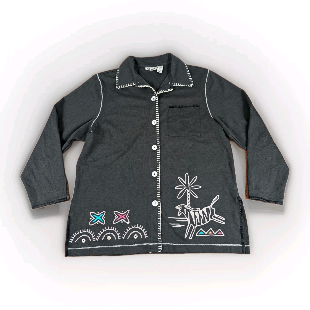 VTG Women’s Blast Black Embroidered Button Cardigan Sweater Small Retro Safari