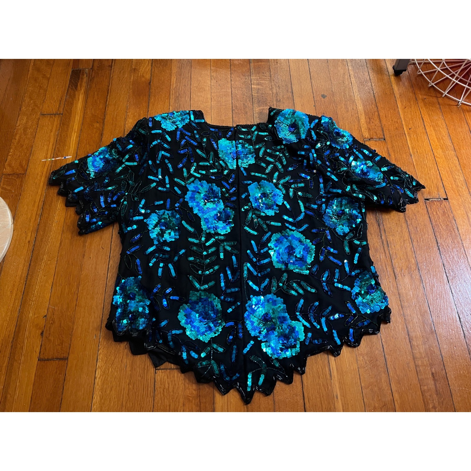 Laurence Kazar Vintage Blue Sequin Silk Blouse Floral Scalloped Hem Top 2X