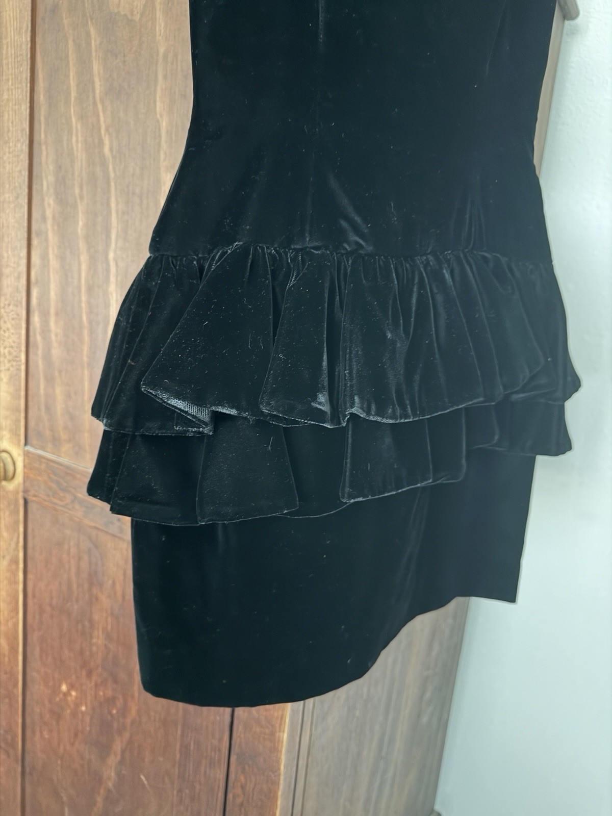 Women’s Vtg Strapless Black Velvet Dress Big Bow Rhinestones Size XS 80’s 90’s