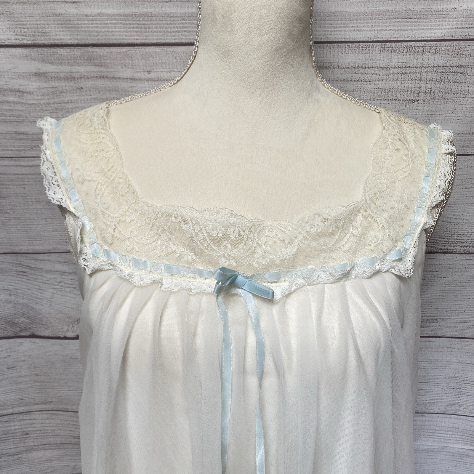 Vintage LISETTE Nylon CHIFFON Babydoll Nightgown S Lined Lace Trim