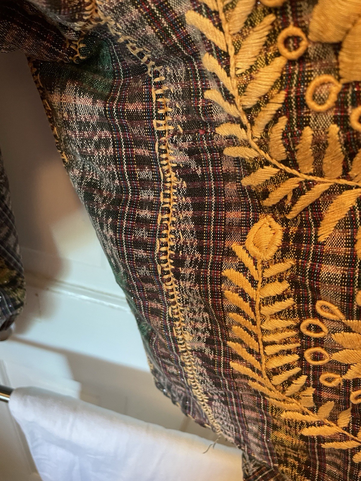 Vintage Handmade and Embroidered Guatamalan Jacket Pre-owned Excellent Condition