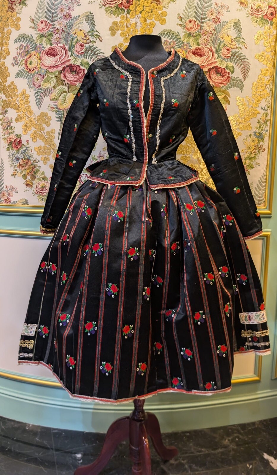 TWO PIECE EASTERN EUROPEAN FLORAL BROCADE BLACK SILK DRESS W SEQUINS