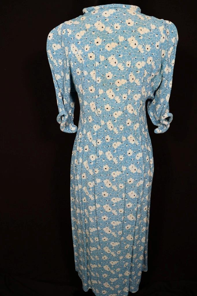 Vintage 1960’s French Blue Rayon Floral Print Dress Size 6-8