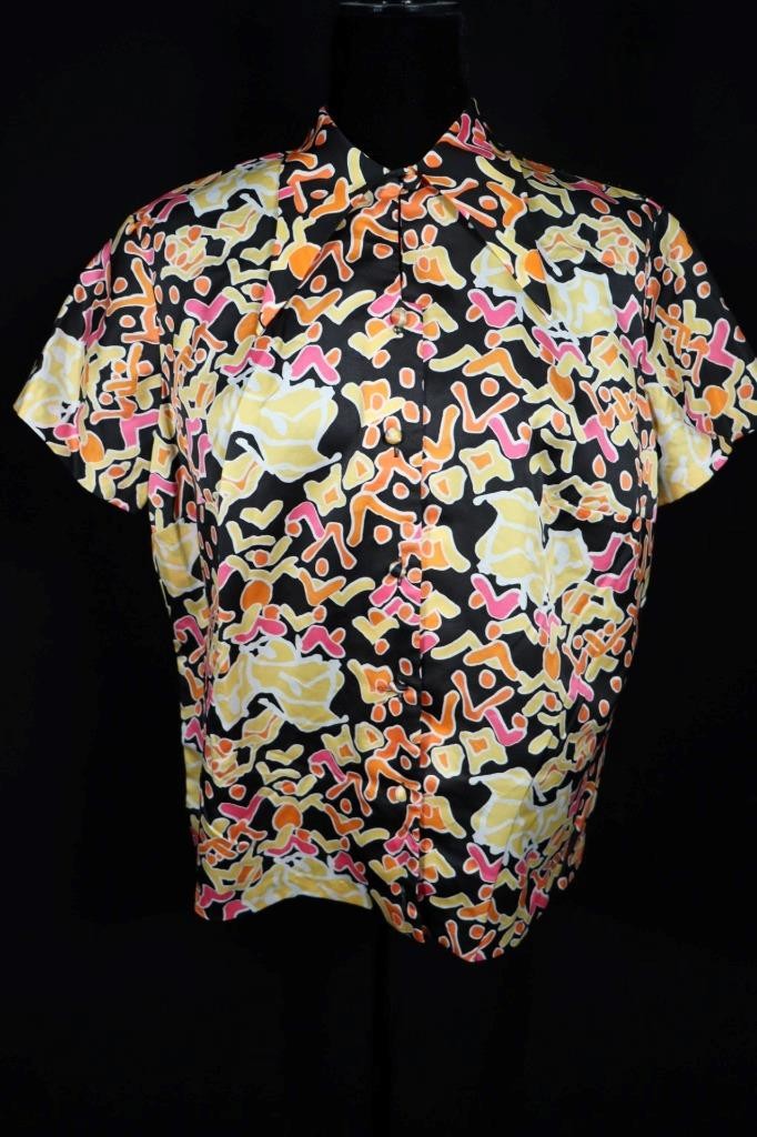 Vintage 1970’s French Silky Poly Geo Print Blouse Size Extra Large