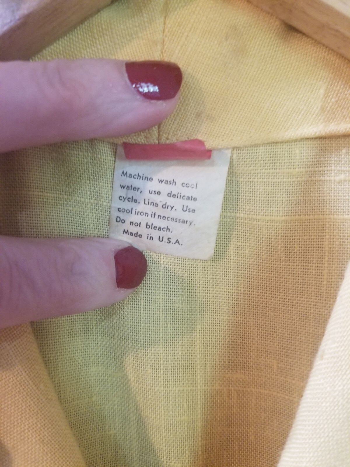 Vintage Yellow and Black Linen Wrap Like Dress w/Large Retro Belt Size 7