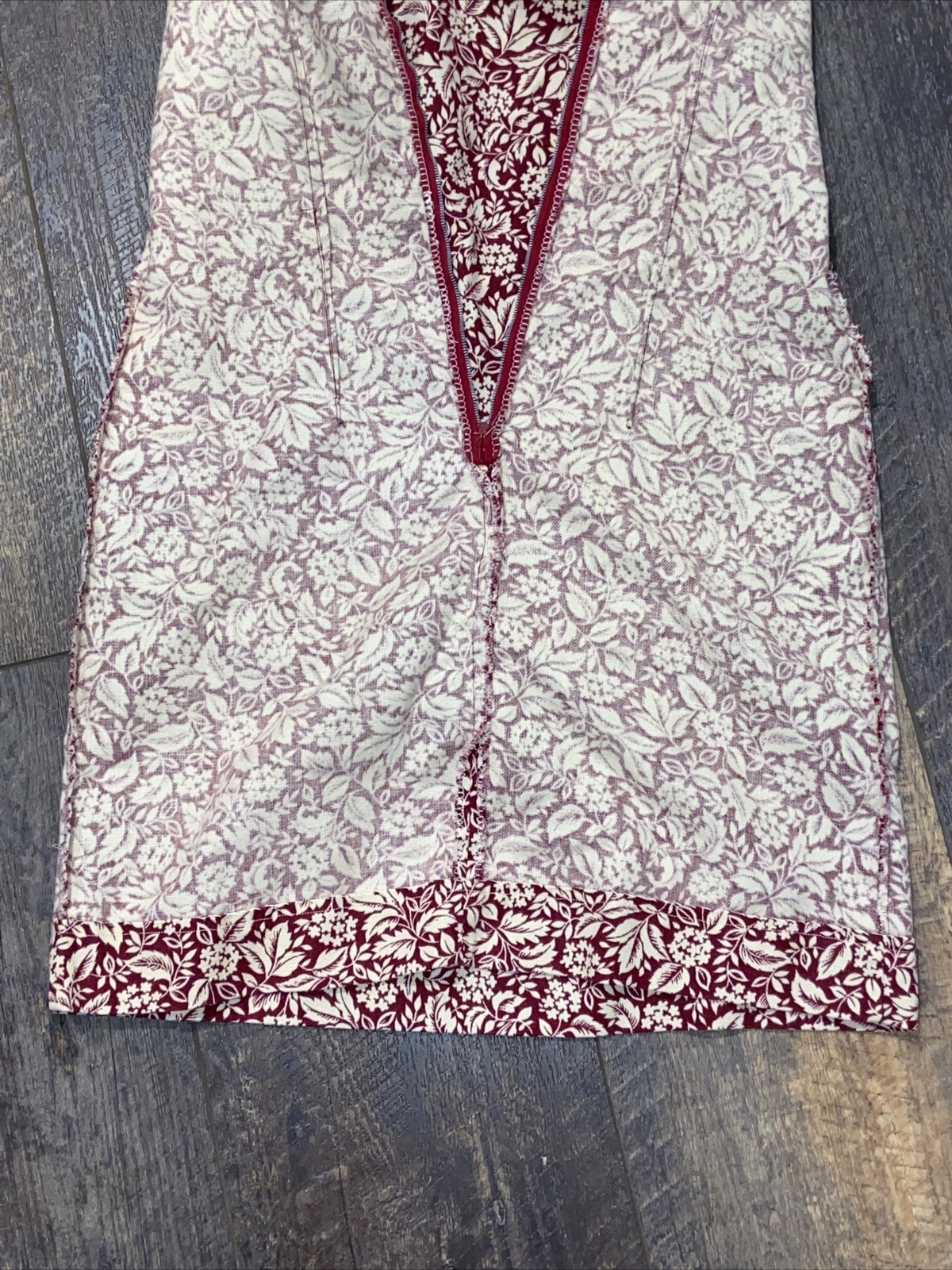 Vintage Homemade Handmade maroon and off white Floral Print Long Sleeve Dress