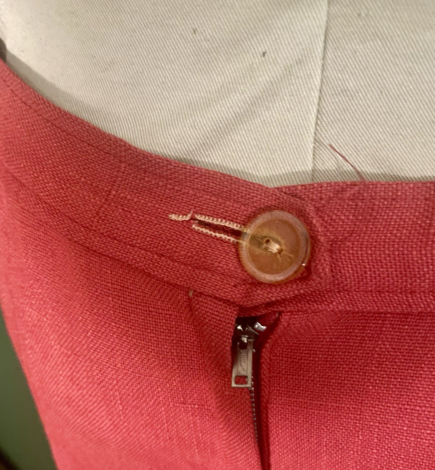 Vintage 1960s Red Linen Secretary Wiggle Skirt With Pockets No Label