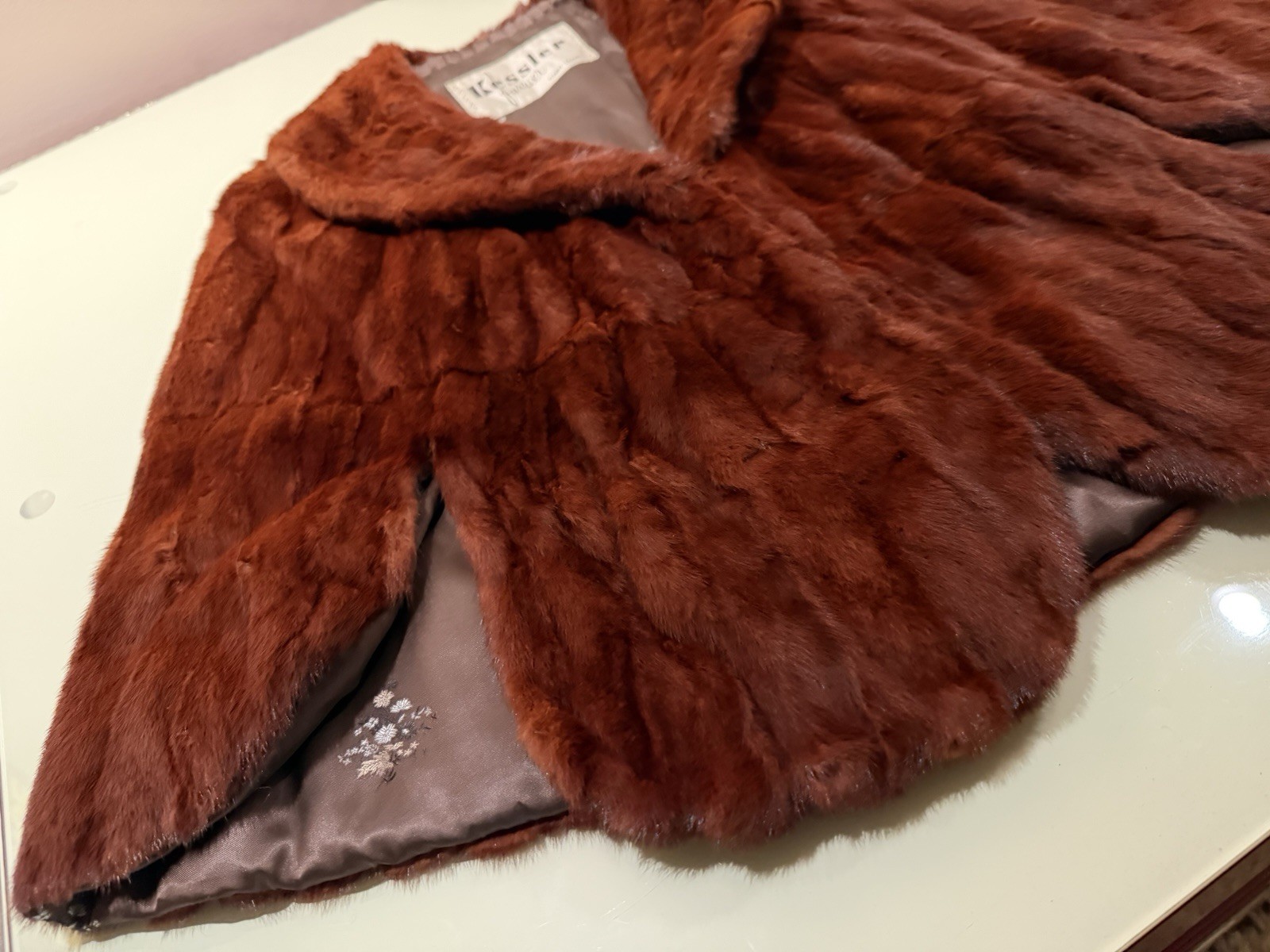 Vintage KESSLER Furrier St Louis Dyed Dark Red Mink Fur Shawl Collar CAPE PONCHO