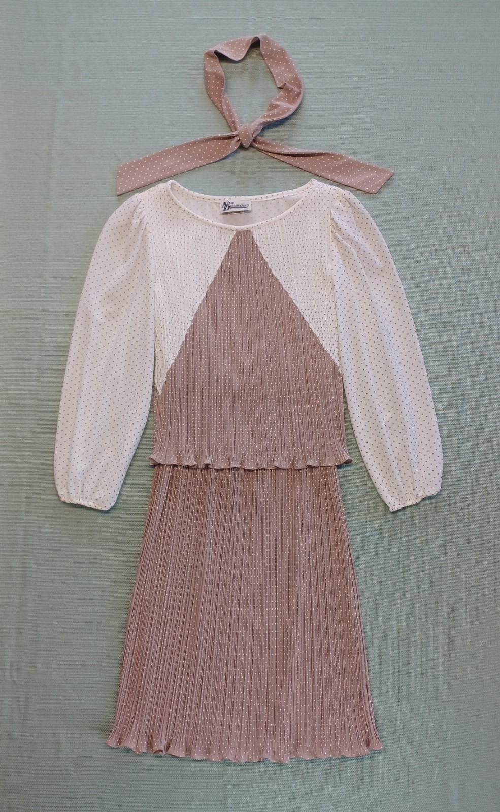 Vtg New Discoveries Union Pleated Colorblock Plisse Dress Beige/White Polka-dots