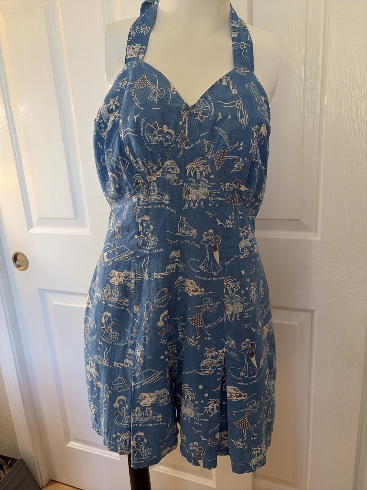 Rare Vintage 1930s Novelty Print Playsuit Hawaiian Postcard Motif