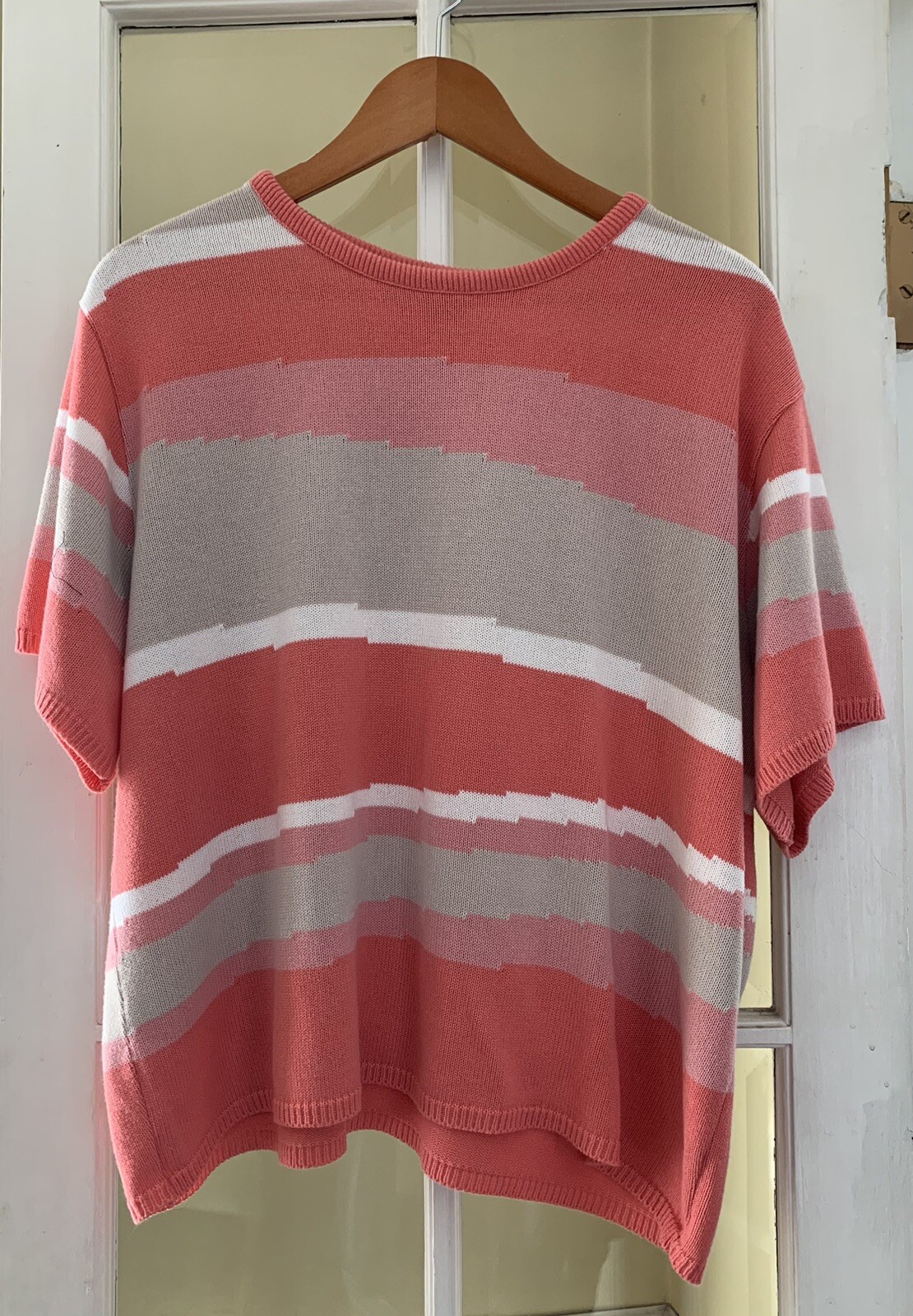 Vintage Company Collection 1X Womens Knit Assymetrical Stripes Melon Corals