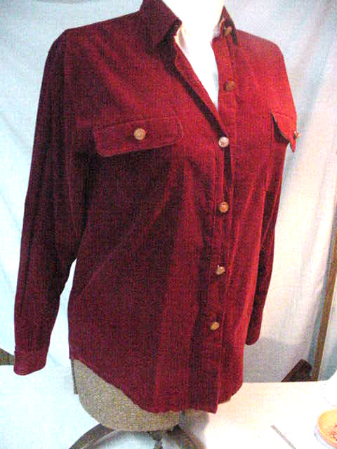 Vtg The Eagle’s Eye Sport Horse Head Button Burgundy Corderoy Long Sleeve Shirt