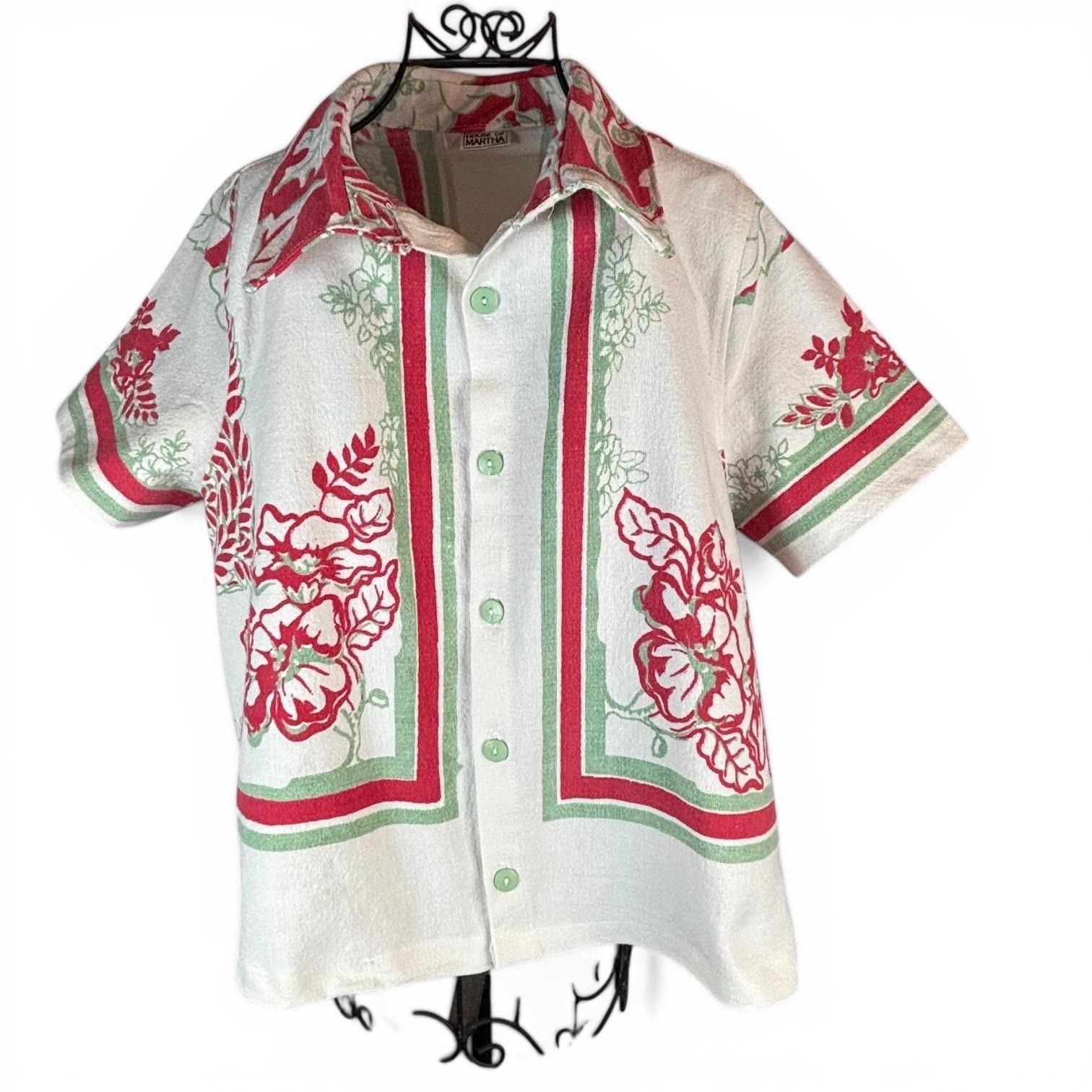Vintage Upcycled Floral Tablecloth Print Button Up Shirt Red Green White Sz S