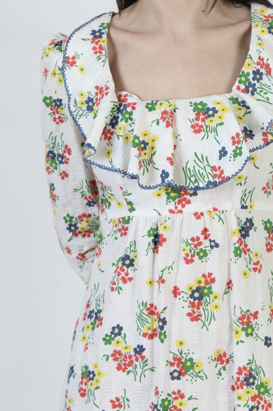 Vtg White Floral Prairie Dress 70s High waist Cottagecore Boho Peasant Gown