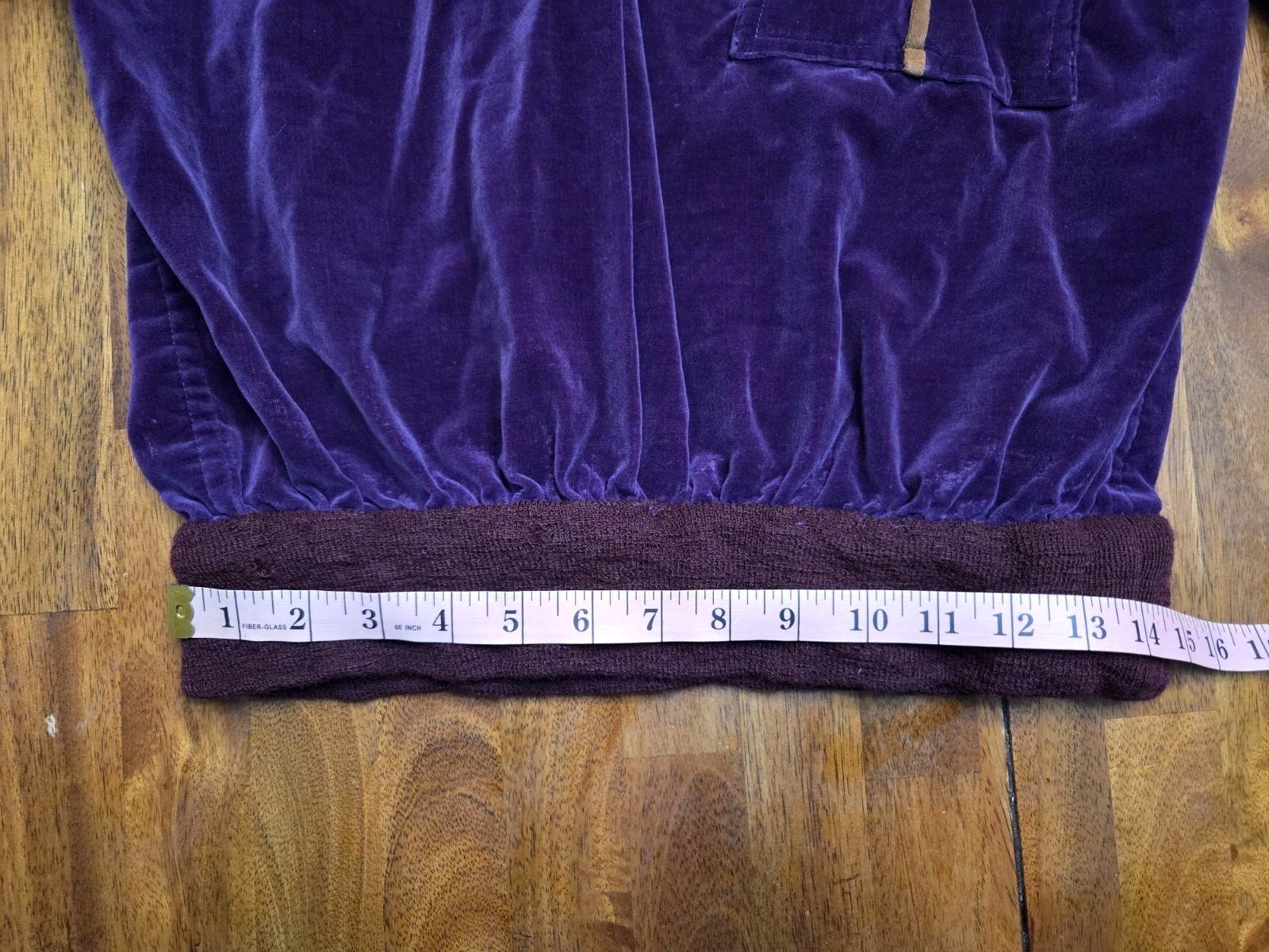 Vintage Velour Collared V-Neck Pullover Sweatshirt, Purple Gold 80s/90s Small