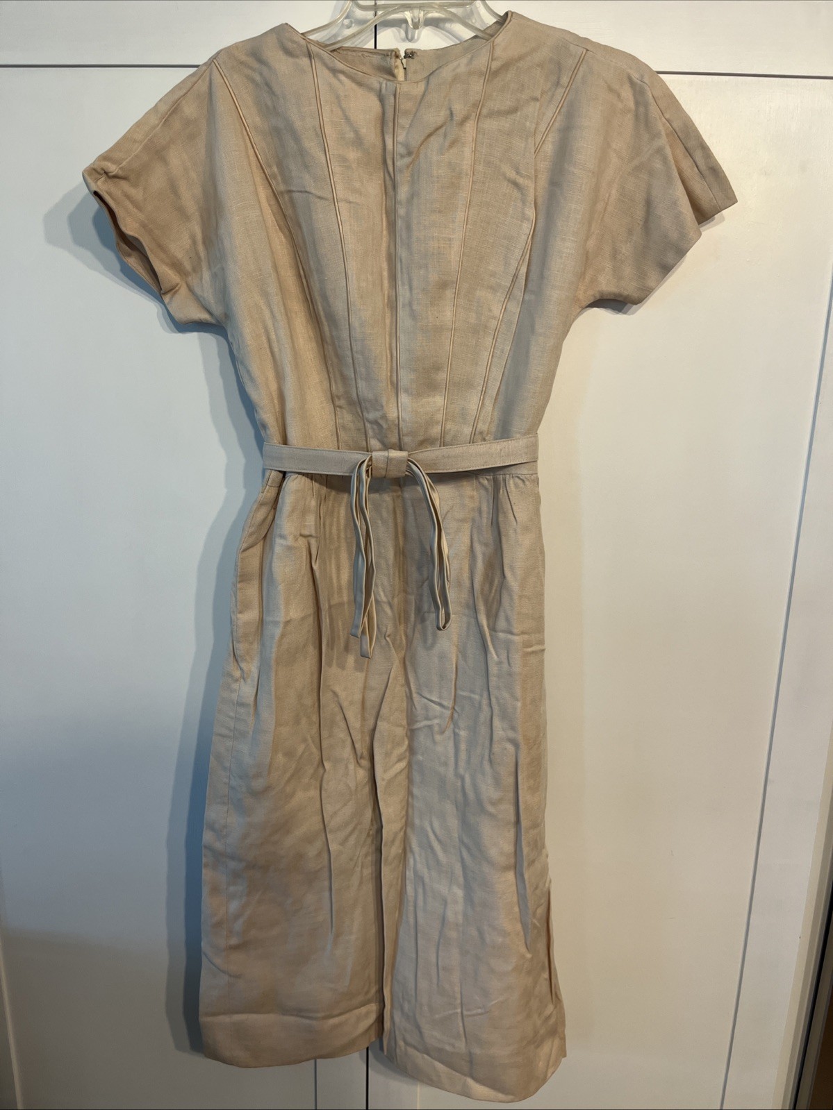 Vintage 1960s Off-White Women’s Dress With Belt, Jeanne Durrell Dallas