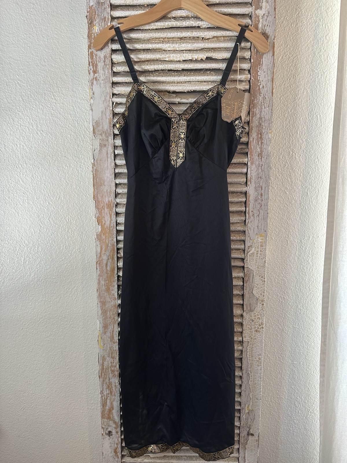 A20 Pandora By Chic Lingerie Co Black/Gold Nylon Nightgown Slip Dress NWT! Sz 34