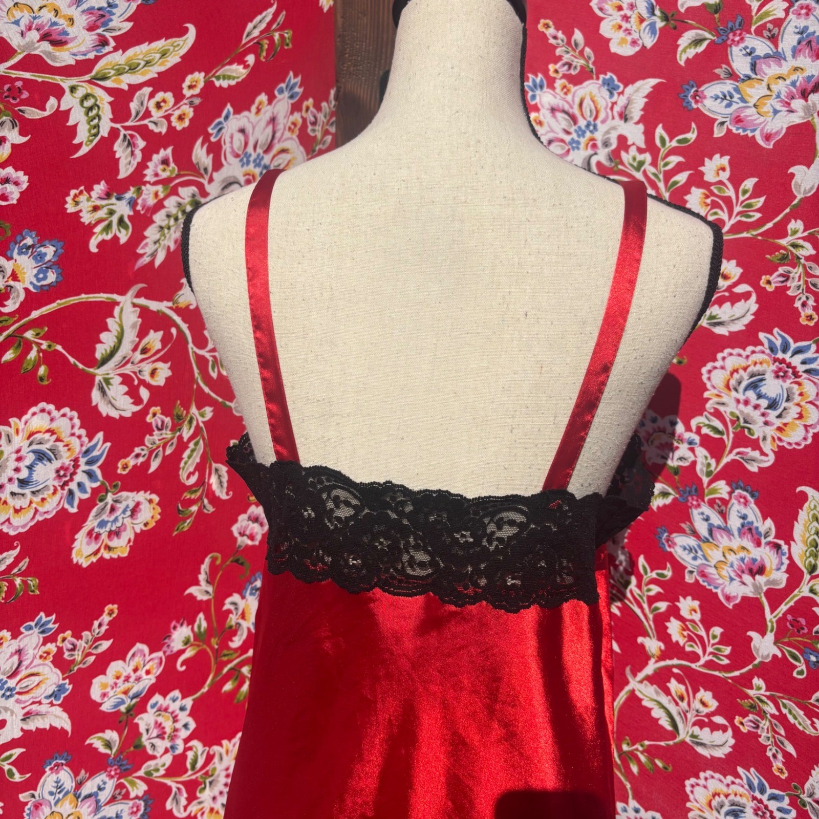 VTG Red Satin Back Lace Trim Lingerie Mini Slip Dress Romantic Goth Size M