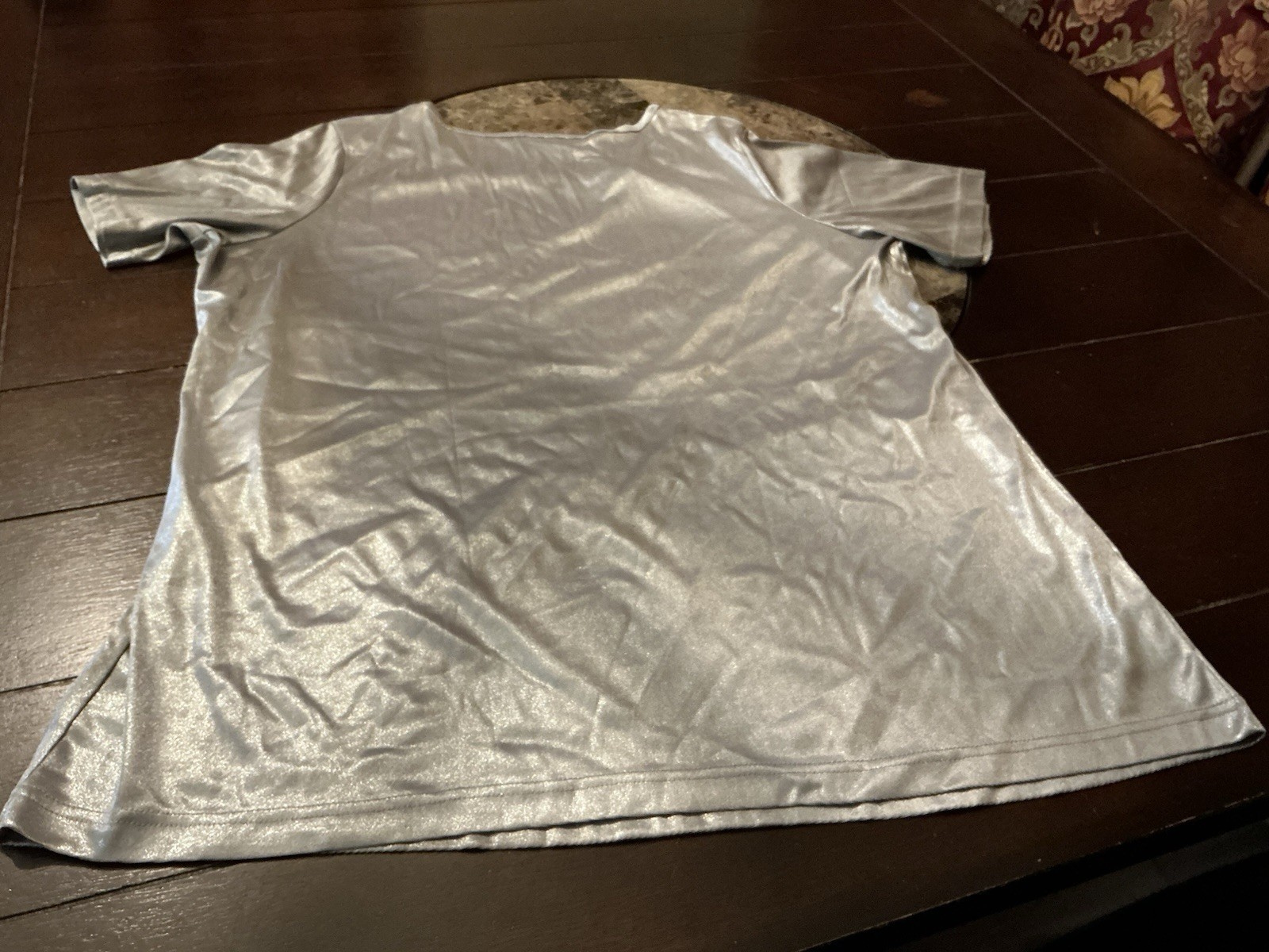 Silver Metallic Satin Shiny Camisole Shirt Top L, Roaman’s, short sleeve, used