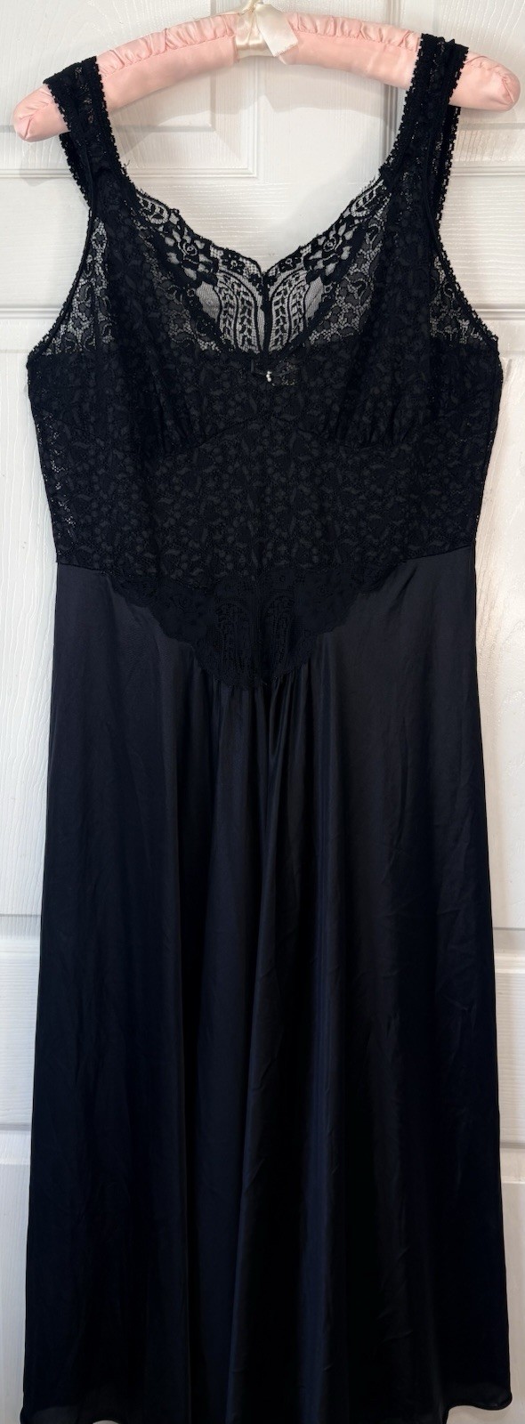 Vintage Intimate Attitudes Black Nylon Stretch Lace Bias Sweep Nightgown Size XL