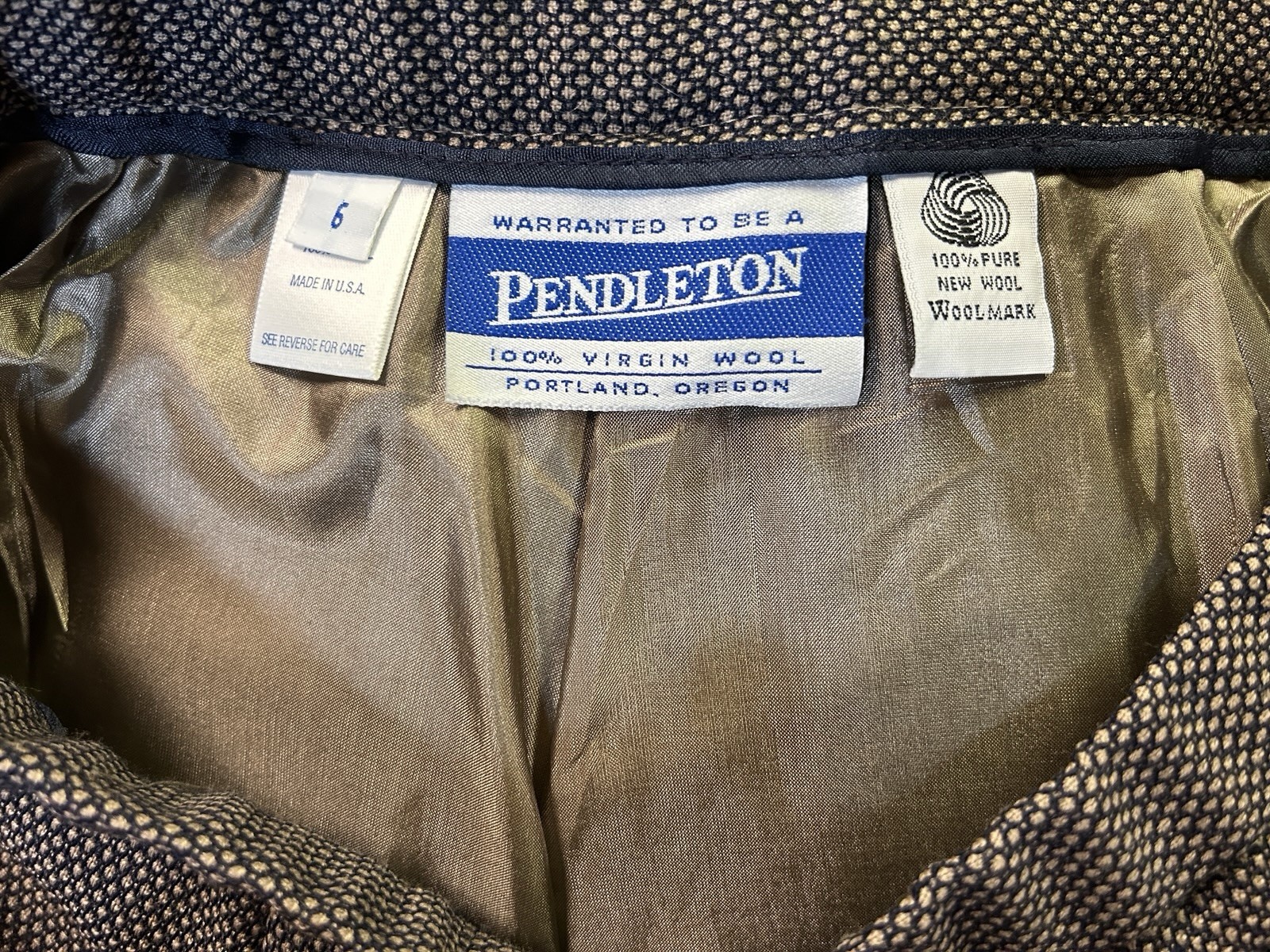 Vtg Pendleton Wool Blend 2-Pc Women’s Gray/Brown Suit Blazer, Pants Sz 6