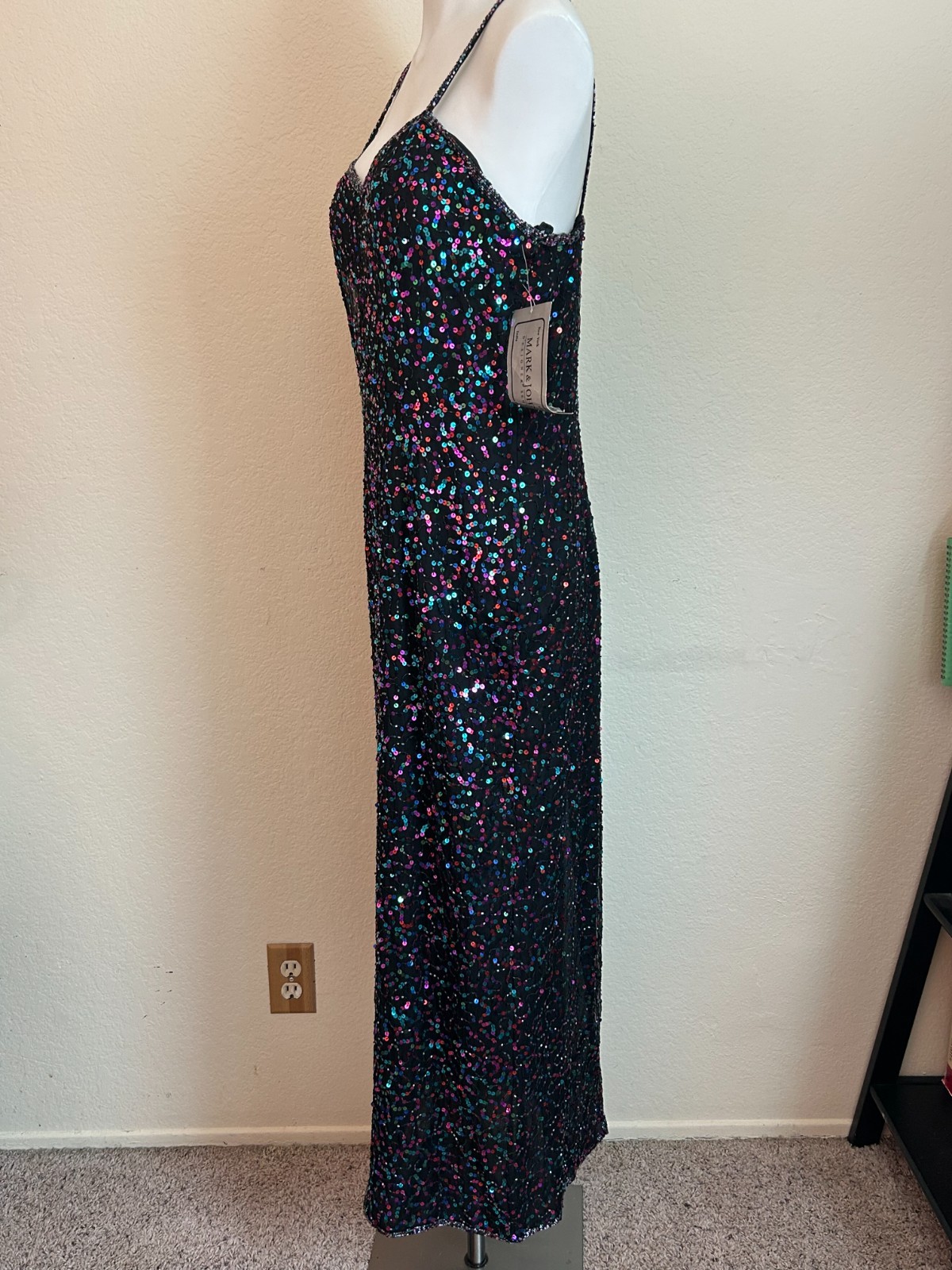 Mark & John 80’s/90’s Multi-Color Sequin 100% Black Silk Vintage Dess