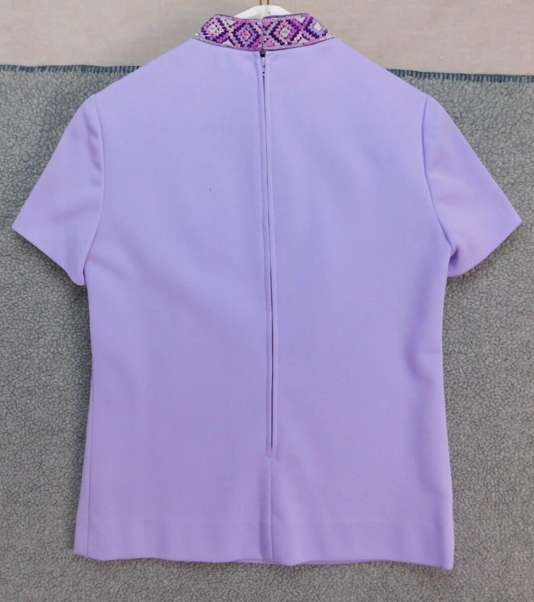 VTG Susan Thomas Women’s S Cap Sleeve Pattern Collar Short Sleeve Purple Shirt