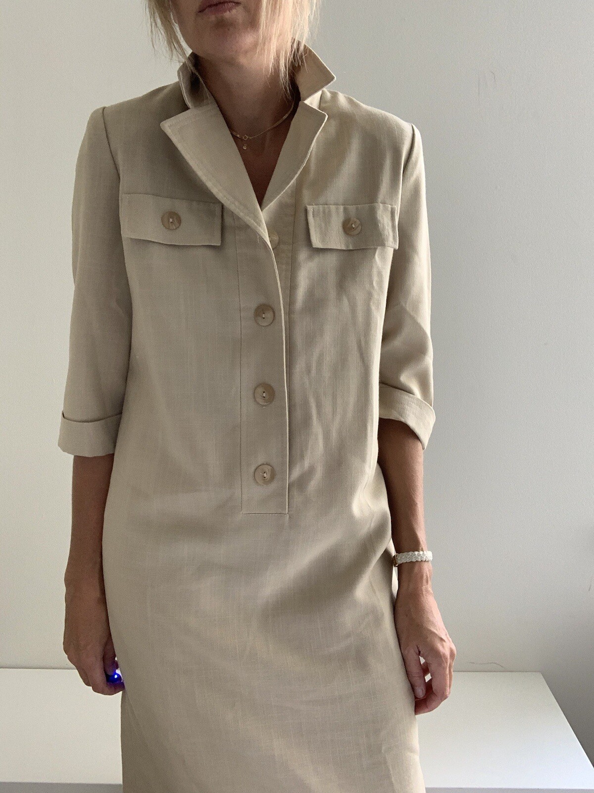 Vtg Beige Button front collar dress 4P
