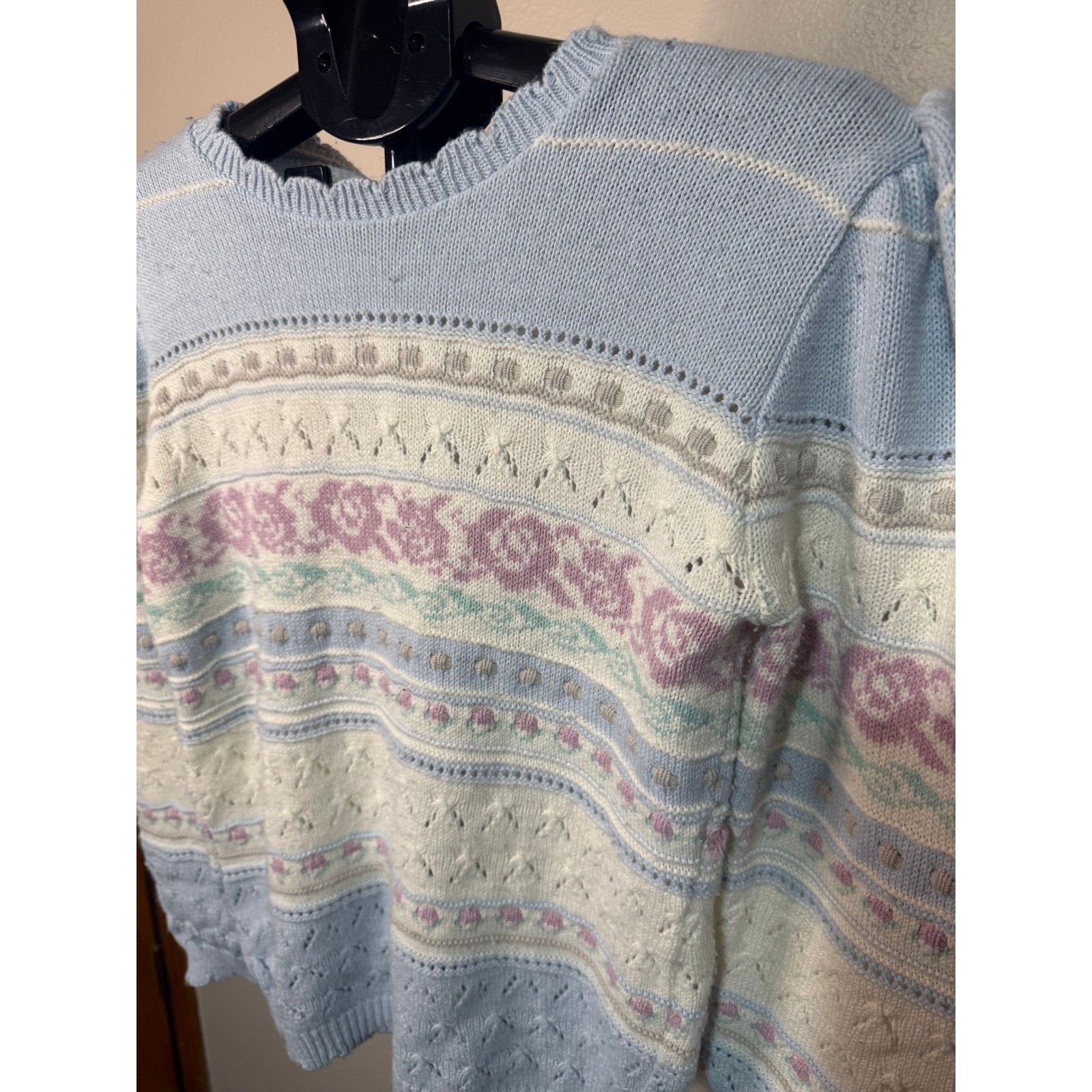 Vintage Beldoch Popper Pastel Floral Knit Sweater Blue Puffed Sleeve Made in USA