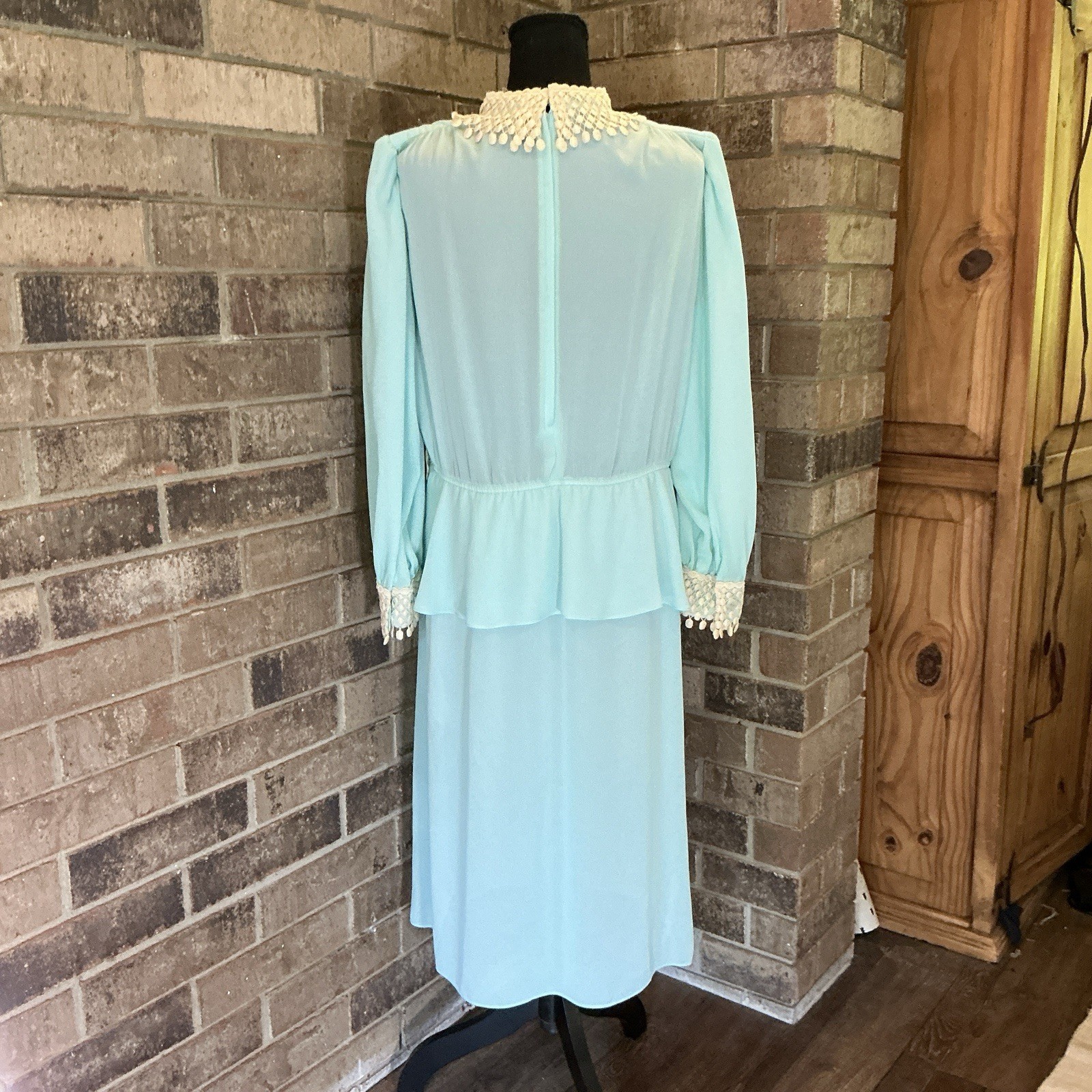 VTG Leslie Fay Petites Sz 14P Dress Mint Green Crochet Fringe Collar Peplum #41F