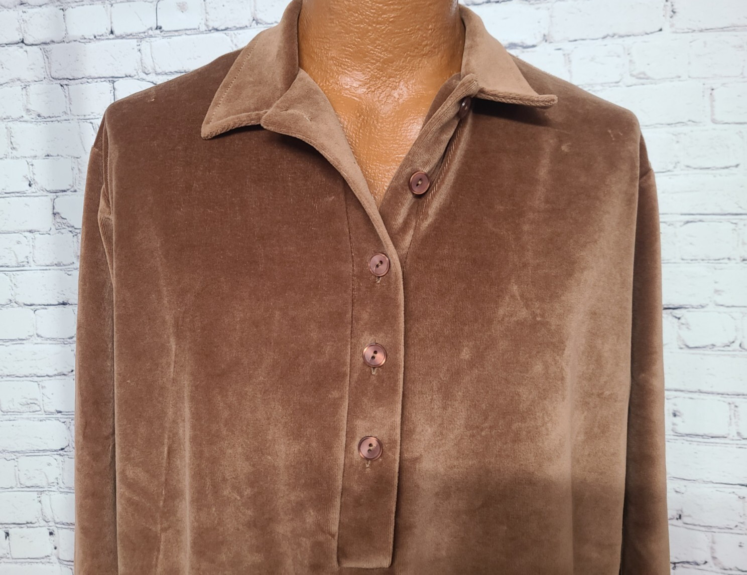 1970s Vtg Gertrude Davenport Women’s Shirt Collar Velour Long Sleeve Extra Large