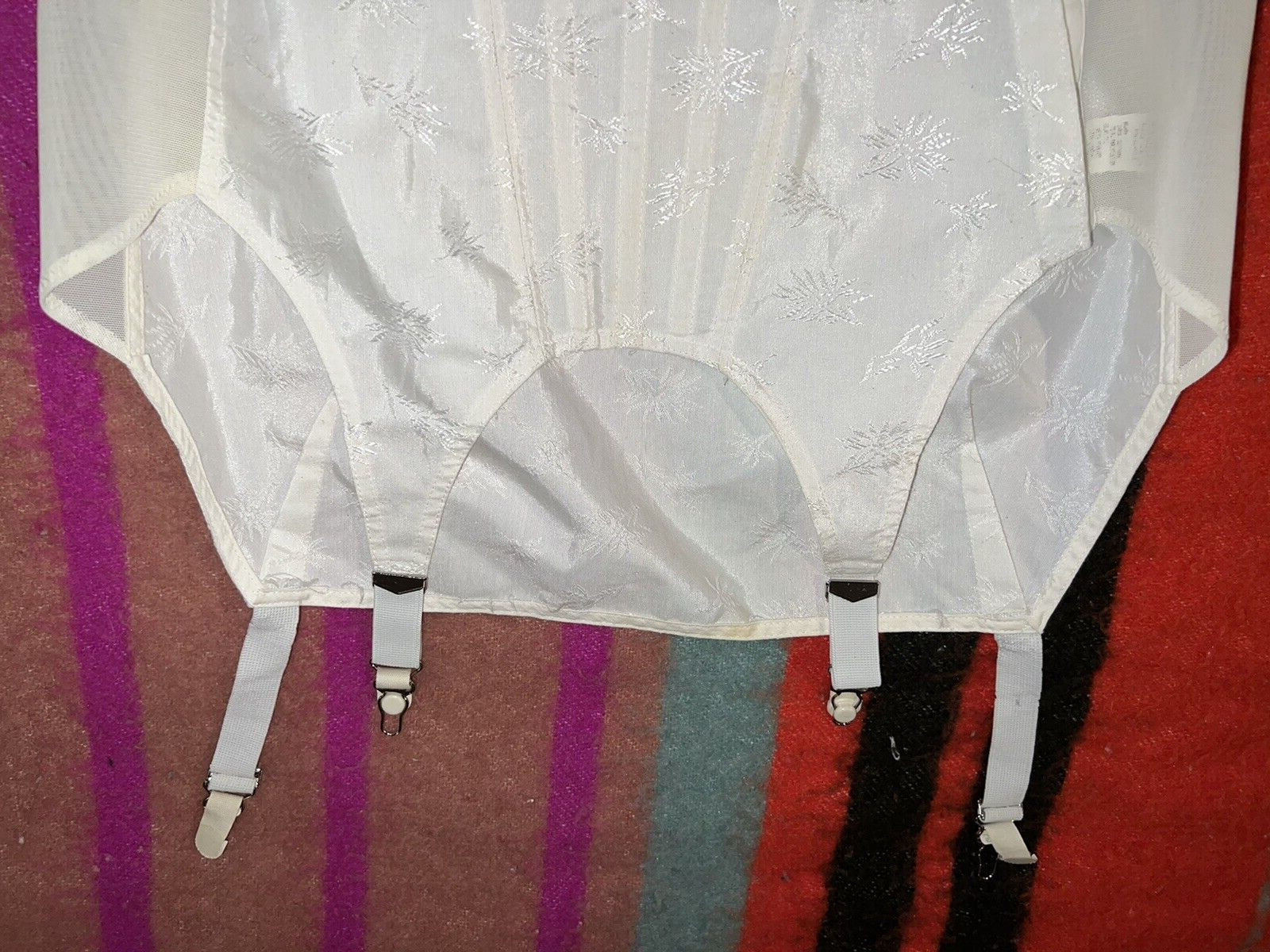 Vintage Wynette By Valmont Garter Belt Size L-30 RARE!!