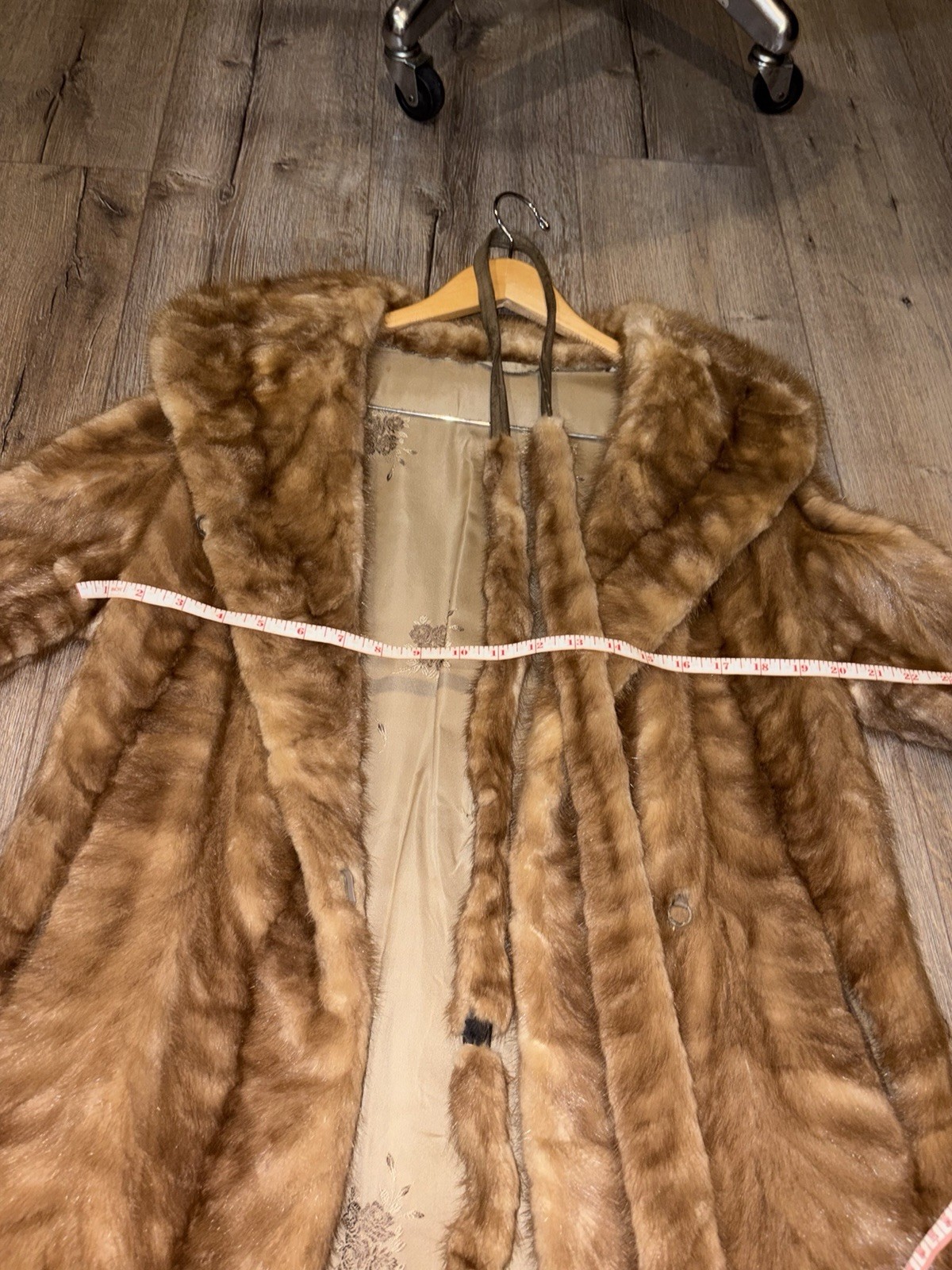 Vintage Genuine Mink Fur Stroller Coat Honey Blonde Pastel Wide Collar Med 1950s
