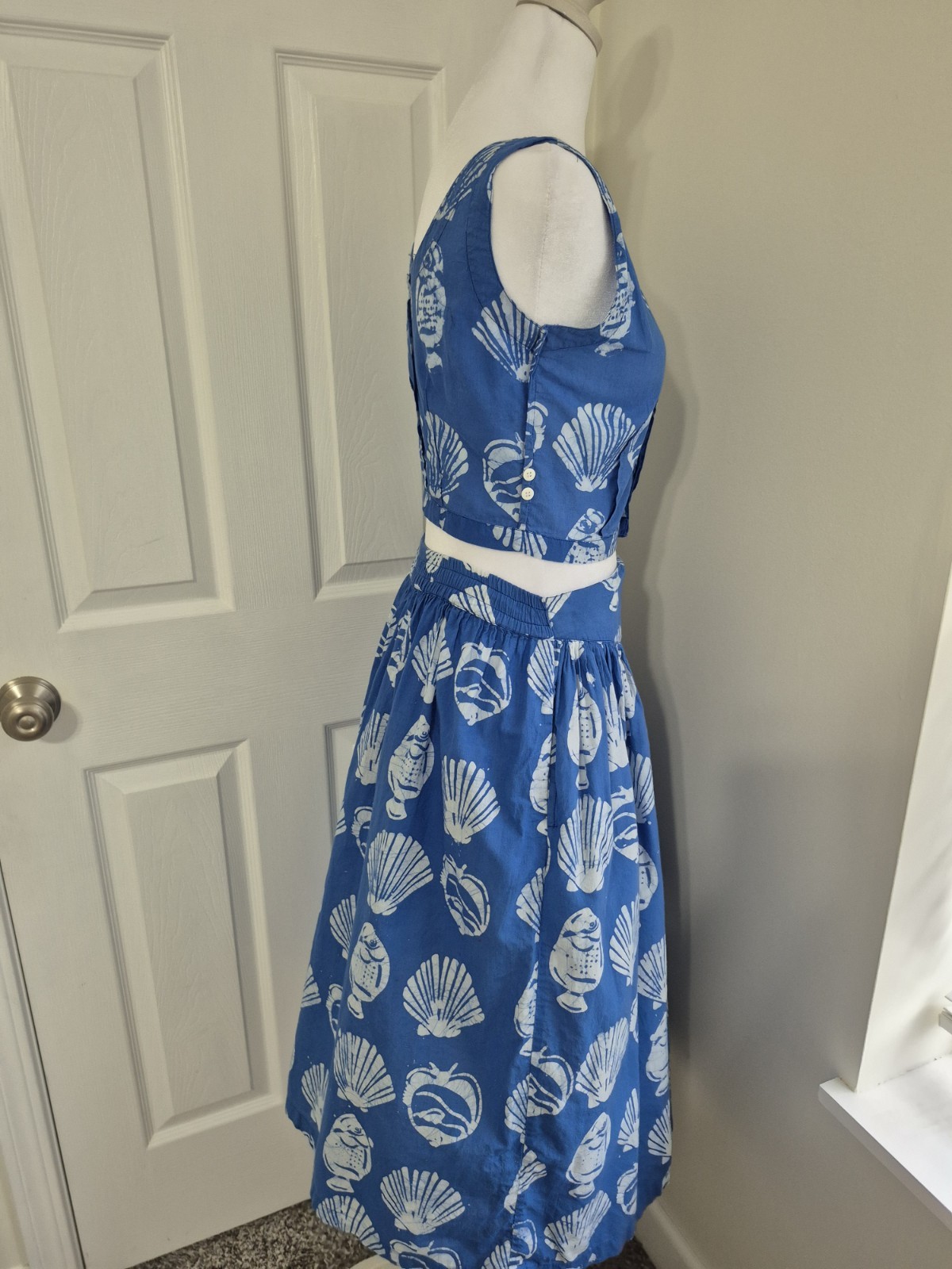 Vintage 90s Passports Pier 1 Imports Blue White Seashell Skirt Top Set – Small