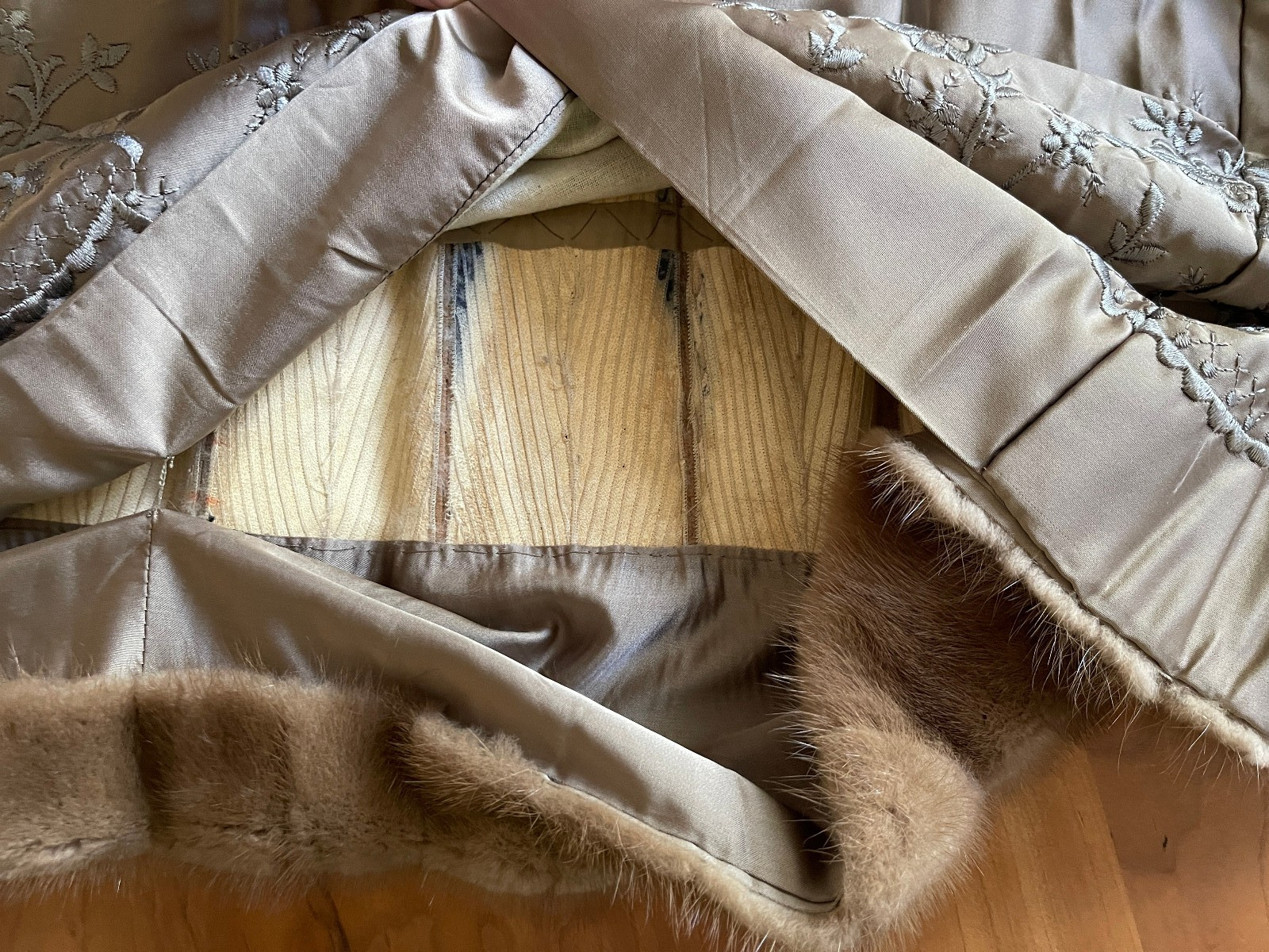 1970 Genuine Mink Jacket 3/4 Length Albrechts High End Furrier Orig Bag Belt M/L