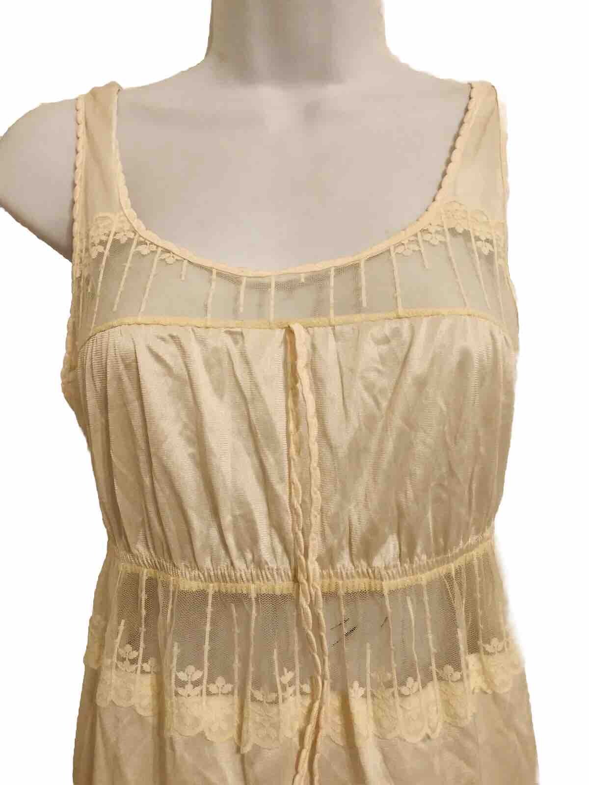 VTG Keynote Long Ivory Nightgown Made In UK Sheer Nylon Mesh Lace US S UK 10-12