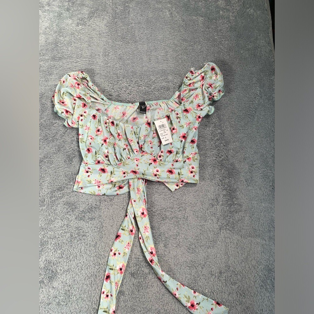 NWT Windsor Floral Puff Sleeve Crop Top mint large MSRP$27