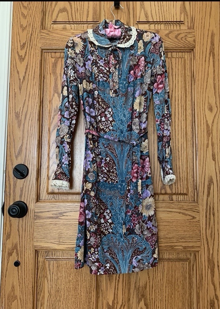 Vtg 70s Floral Art Nouveau Style Shift Dress Cottagecore XS S