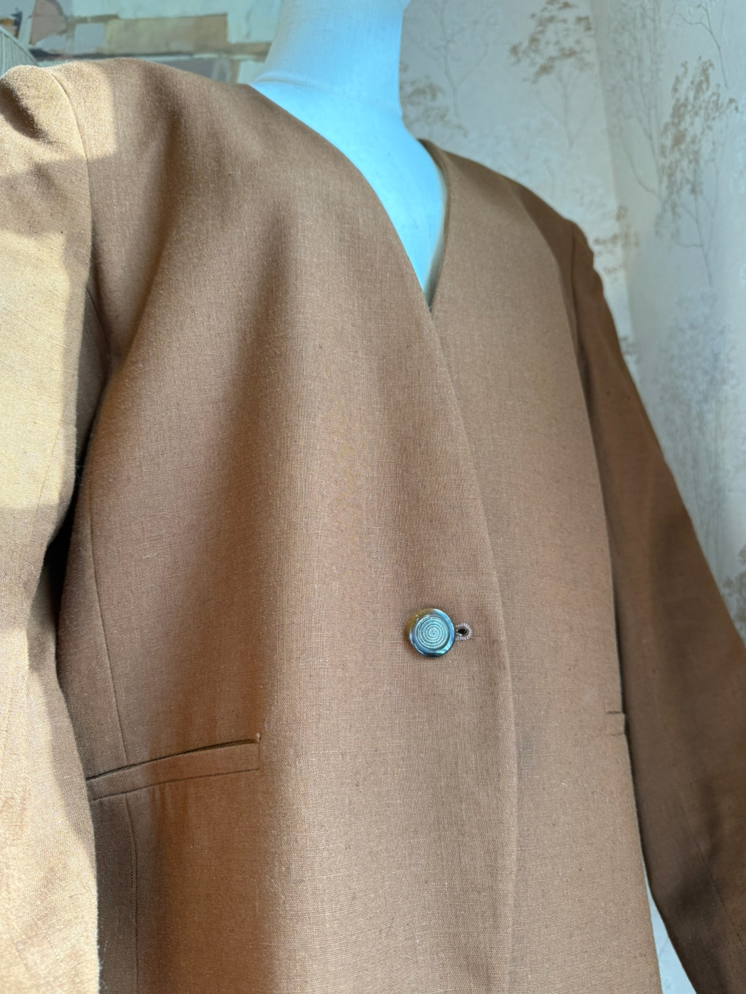 Vintage Rena Rowan for Saville Womens Minimalist camel Blazer
