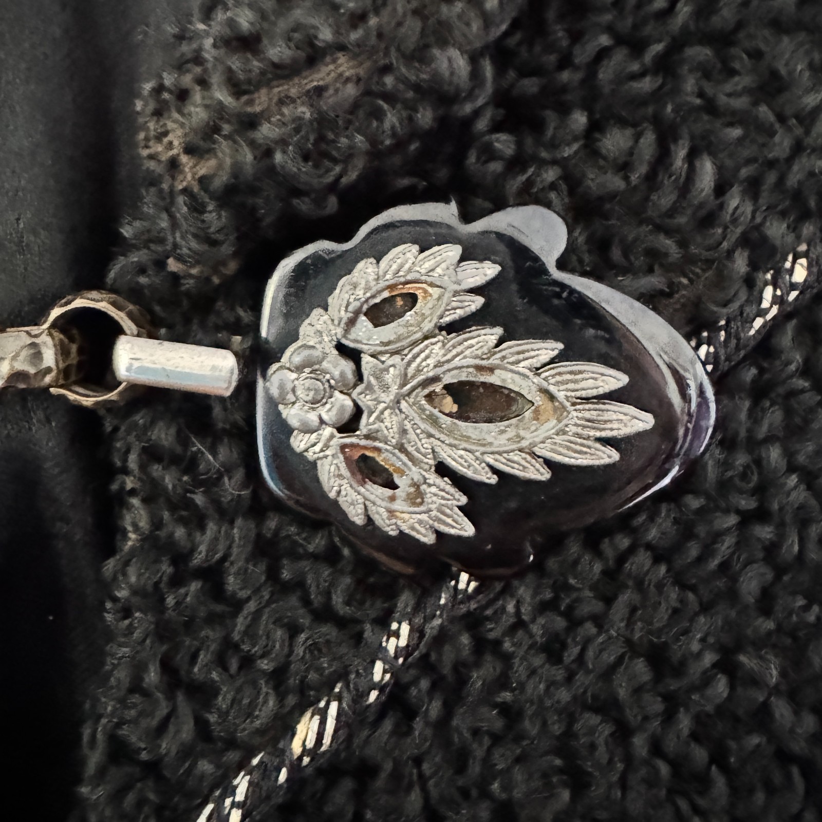 1890s Vintage WOOL Cloak Shawl Silver FILIGREE CLASP Mantel ANTIQUE Fibula Black