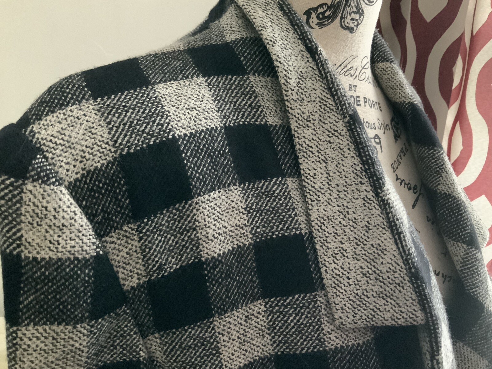 Louis Feraud Vintage Skirt Suit 8 Black, Gray and White lg check Beautiful.