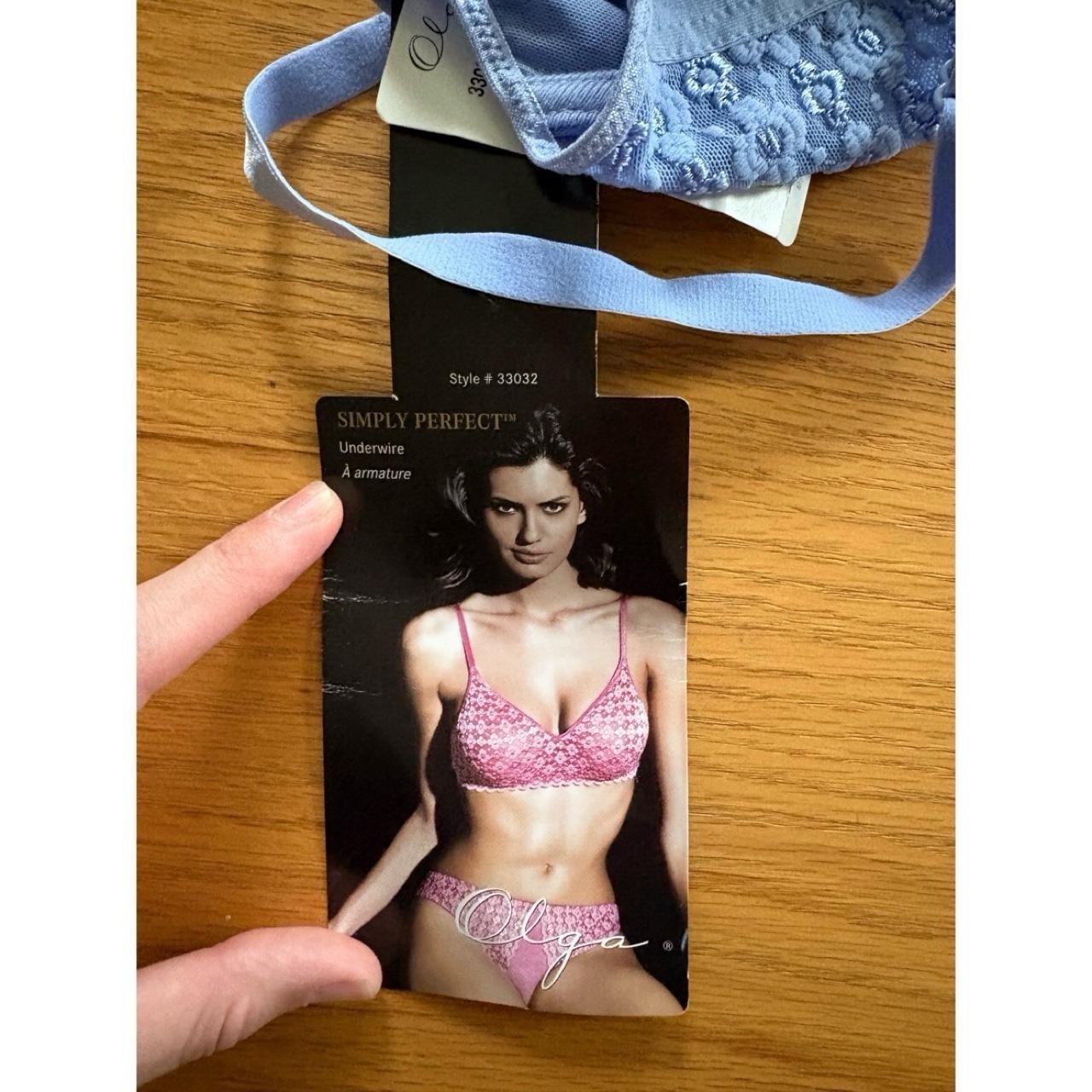 Deadstock Olga Lingerie Underwire Bra 36C Periwinkle Lace Floral 80s 90s New Vtg